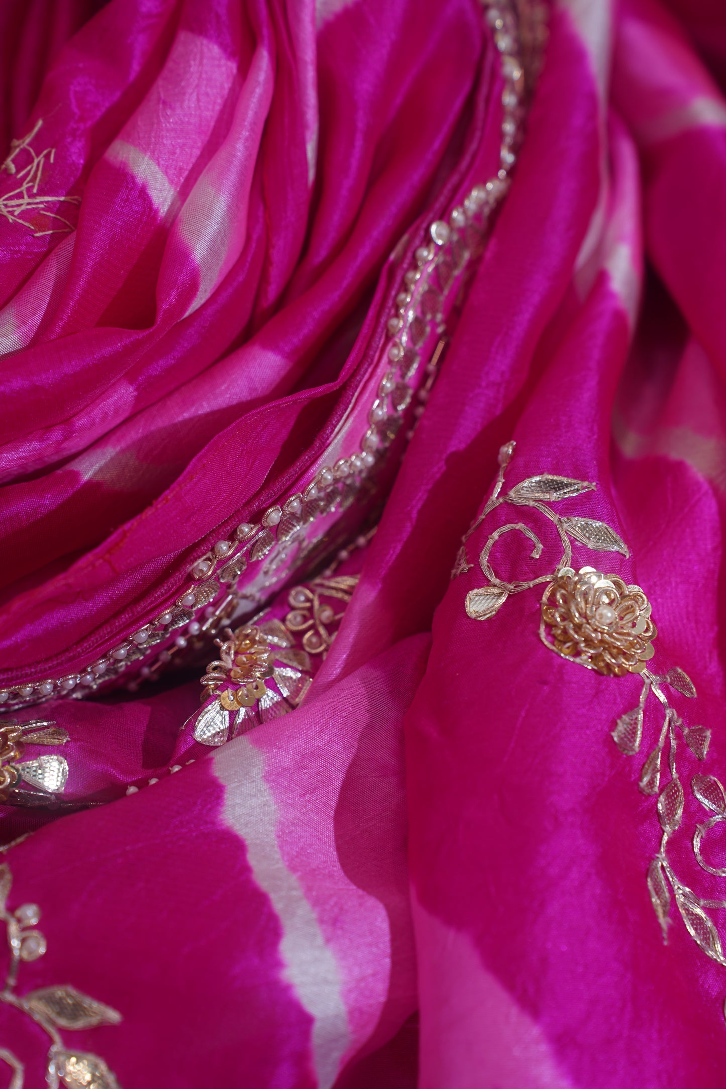 Tara Dark Pink Pure Leheriya Bandhani Banarasi Handloom Saree With Danka Work