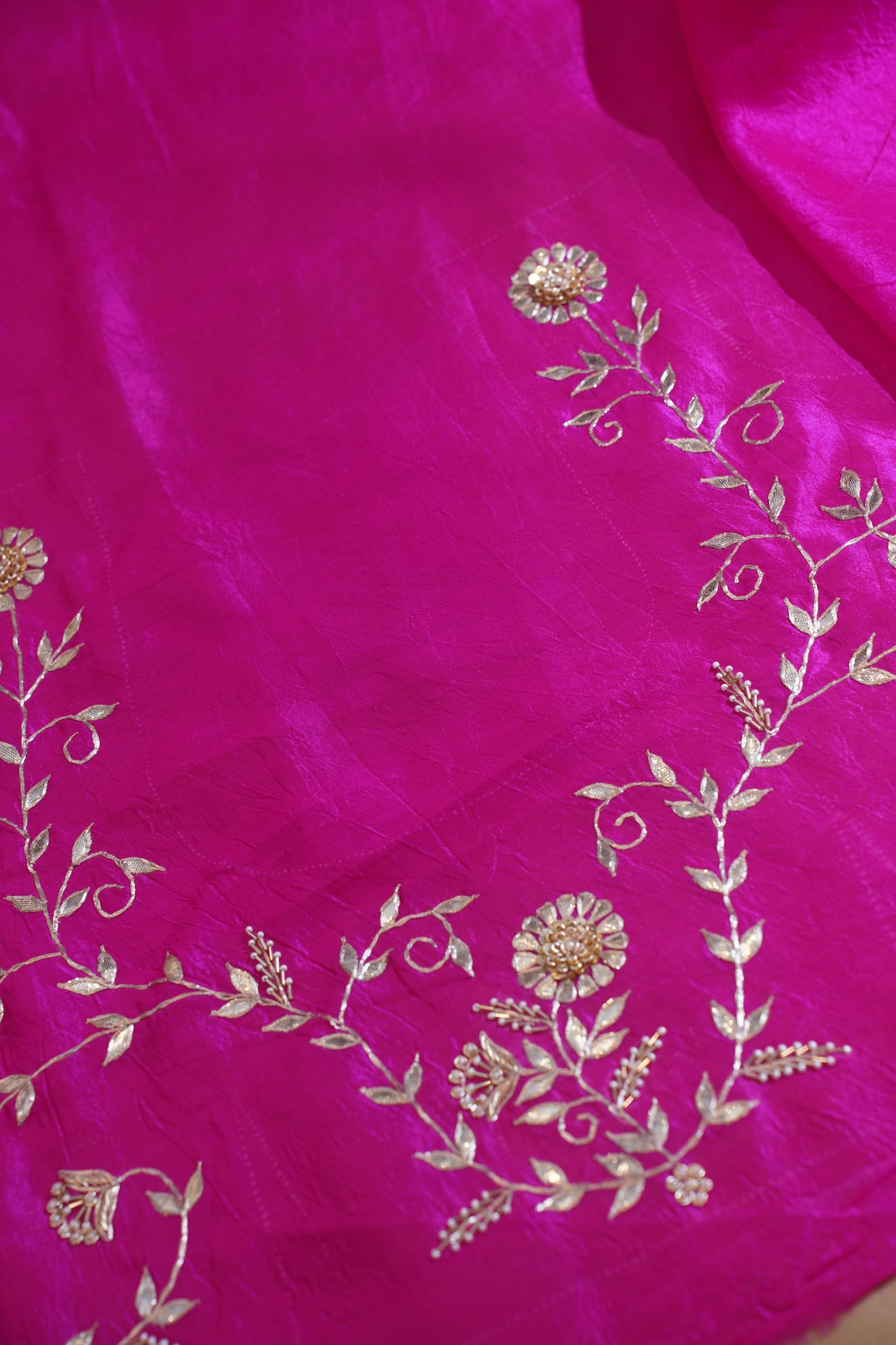 Tara Dark Pink Pure Leheriya Bandhani Banarasi Handloom Saree With Danka Work