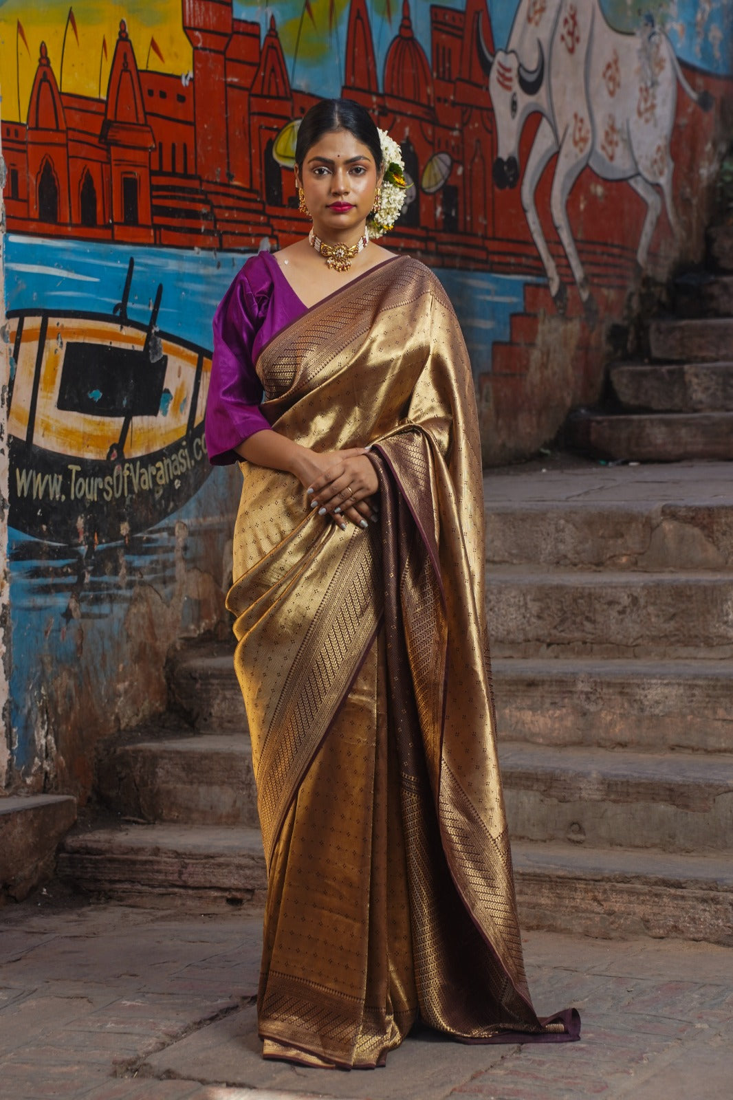 Mahavidya Handwoven Golden Banarasi Katan Silk Saree