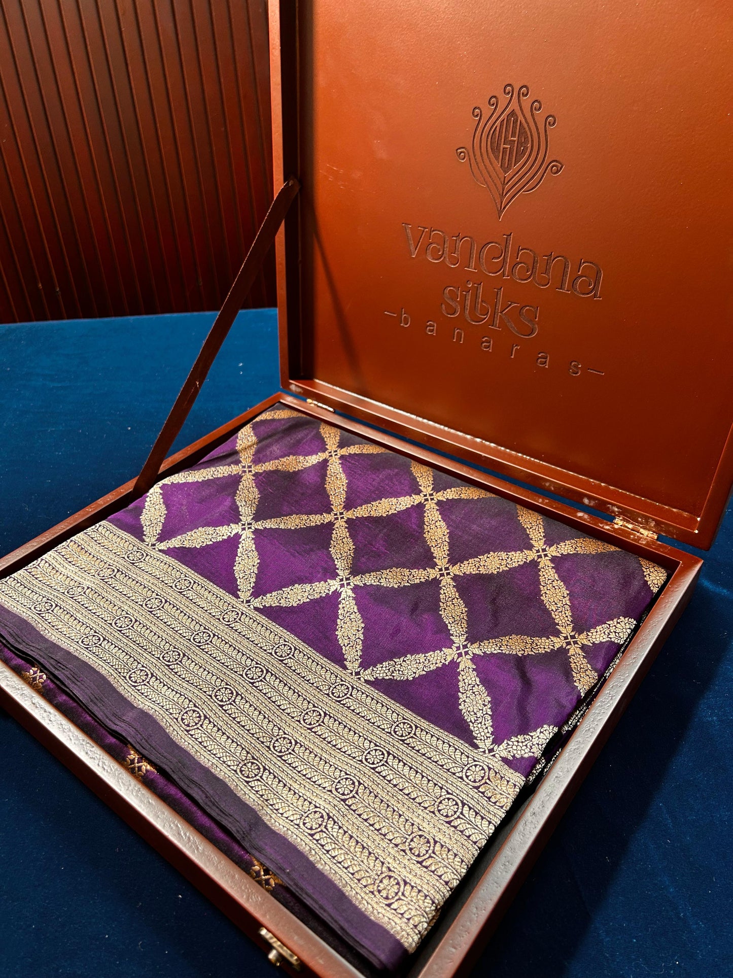 "VIRASAT 006" Jayanti Pure Upada Silk Saree with Artistic Cutwork