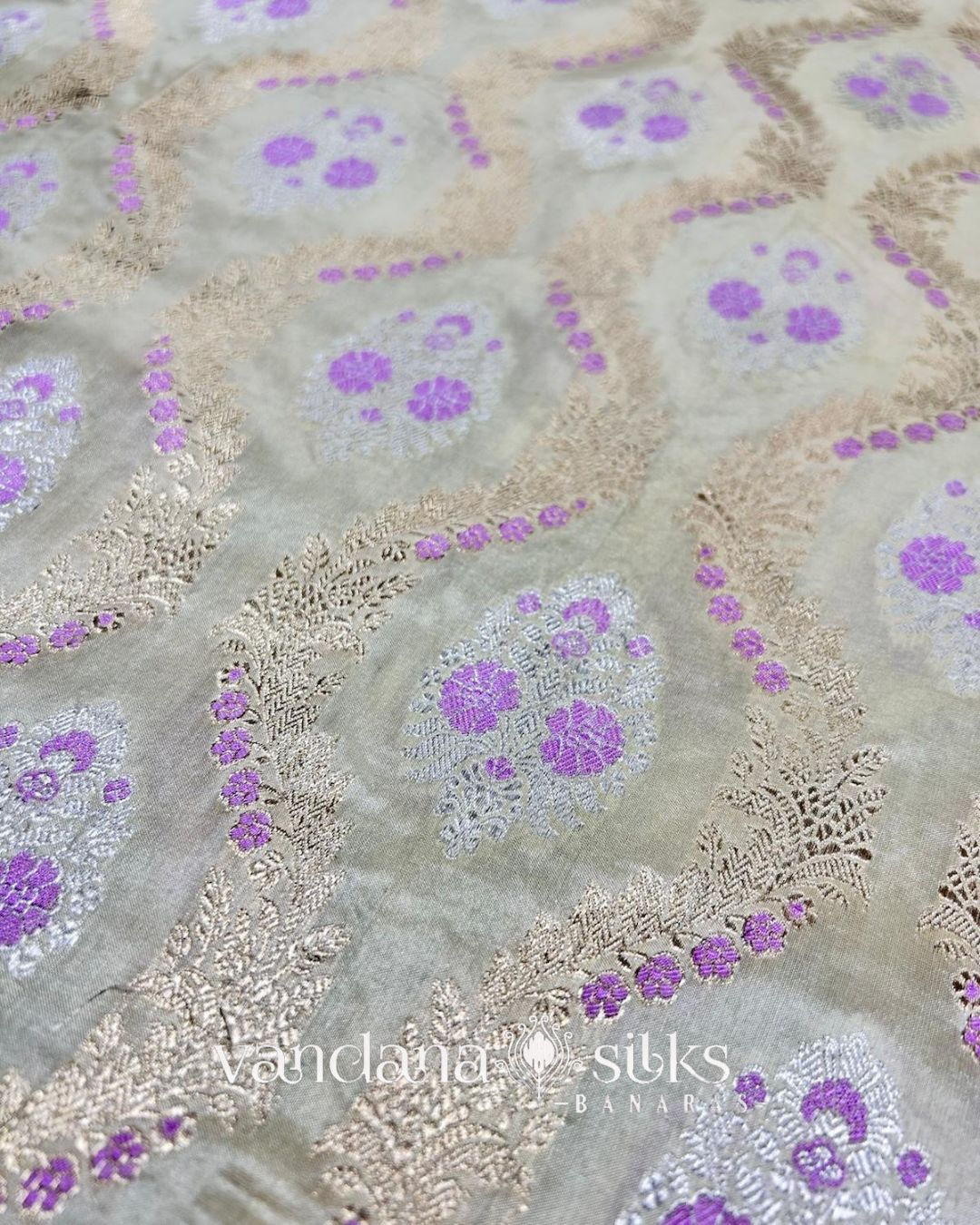 "VIRASAT 211" Banarasi Malda Silk Saree: With Maharani Blouse And Kashmiri Zardozi Embroidary