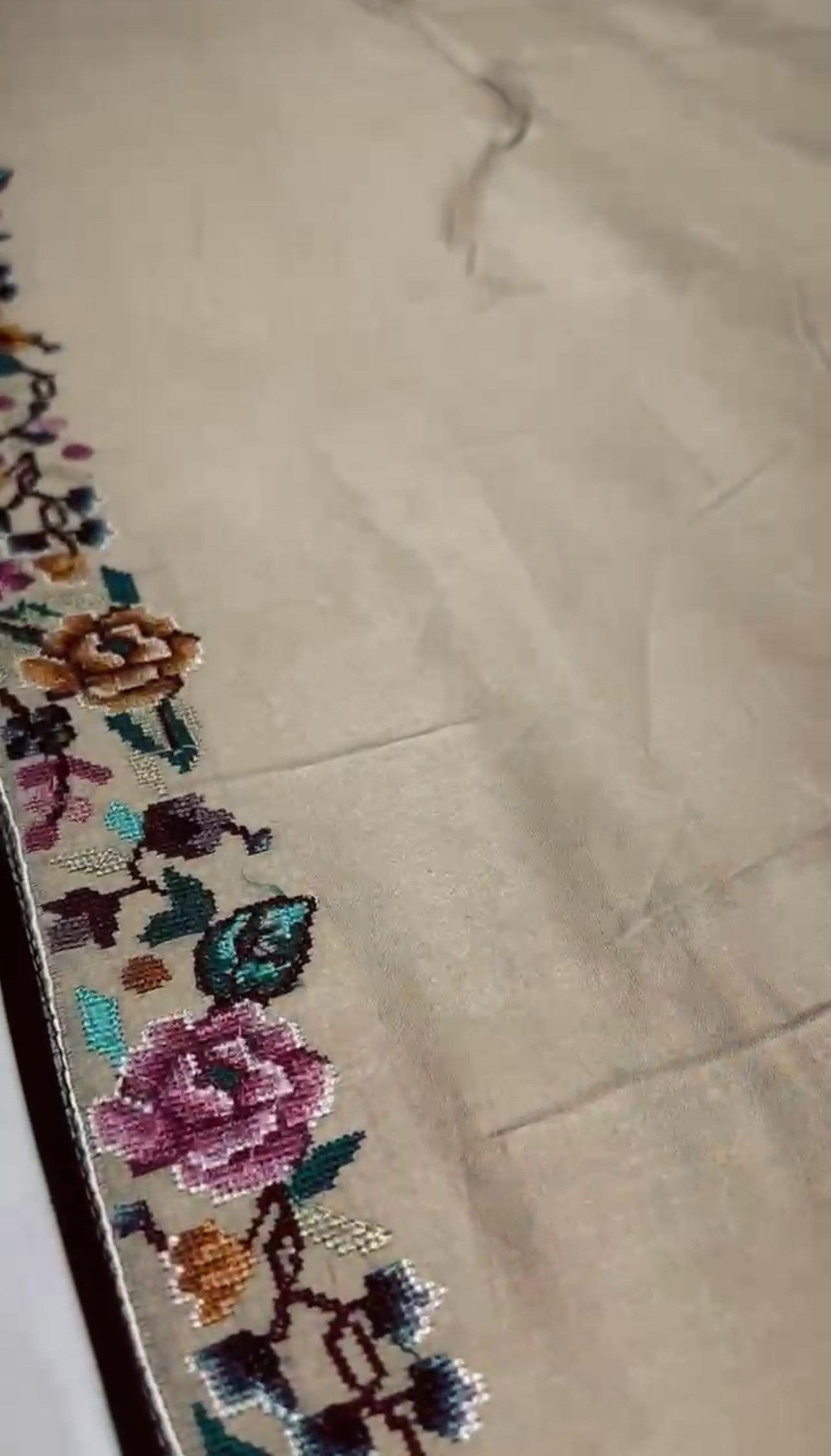 Adilakshmi Handloom Kora Silk 9-Ply Pure Silk Saree