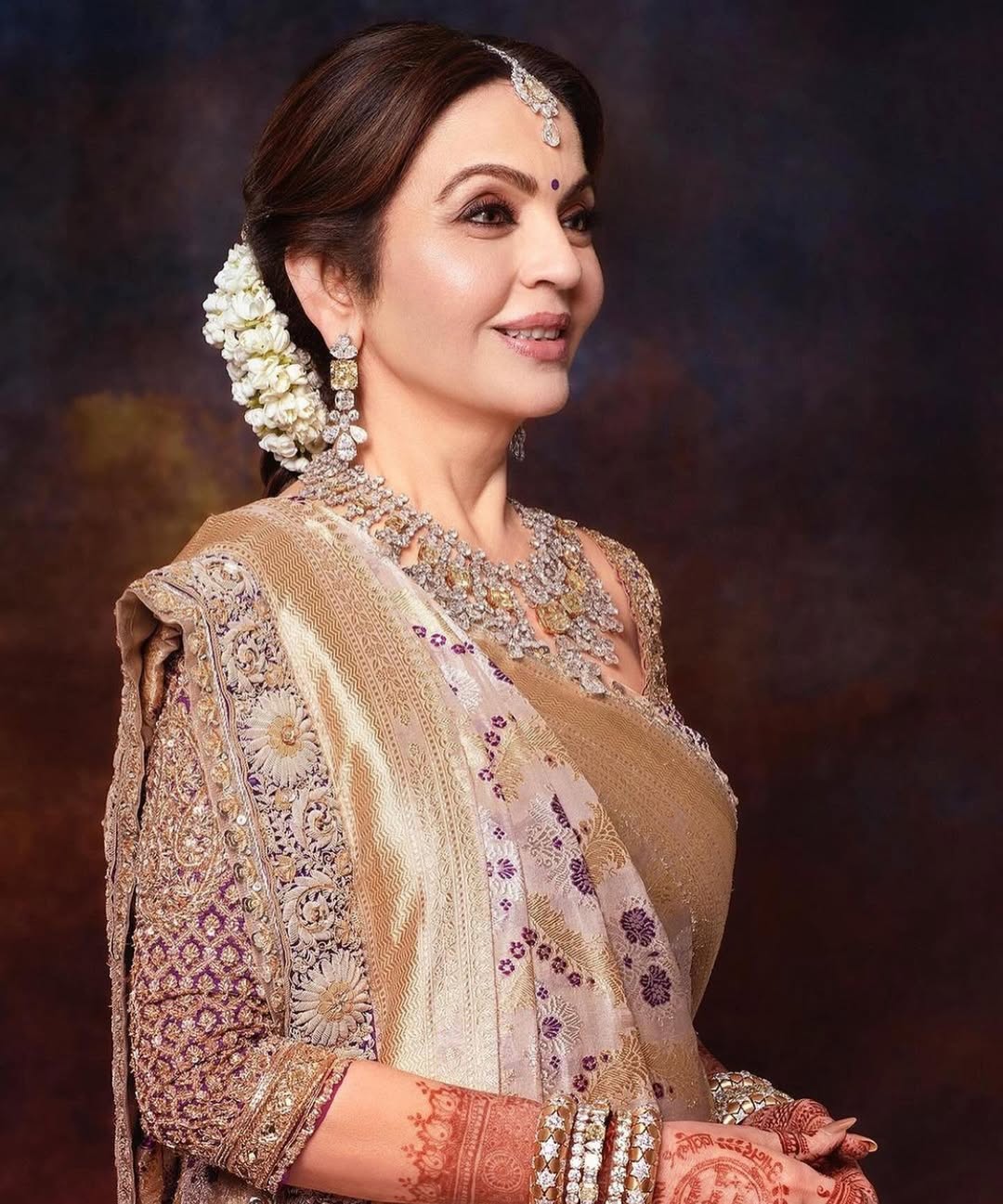 "VIRASAT 211" Banarasi Malda Silk Saree: With Maharani Blouse And Kashmiri Zardozi Embroidary