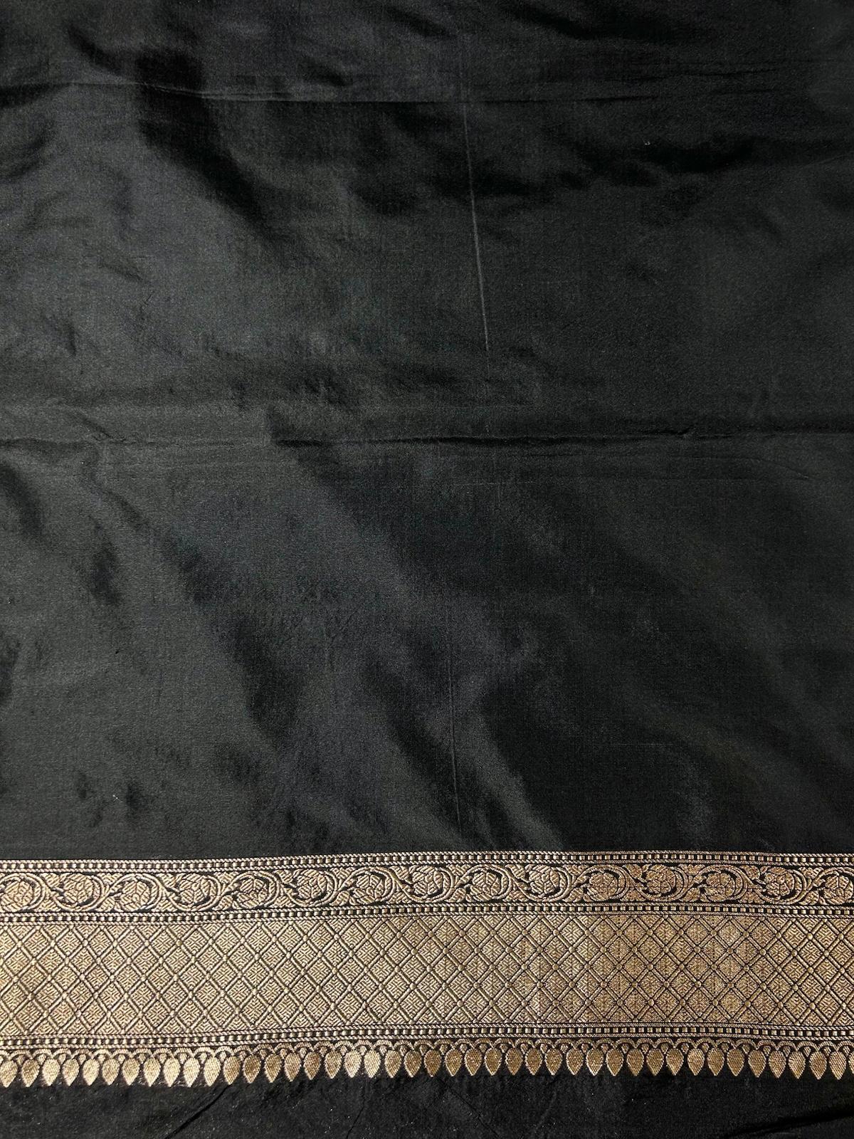 "Jyeshta " Nandini Nita Ambani's signature banarasi jangla Saree