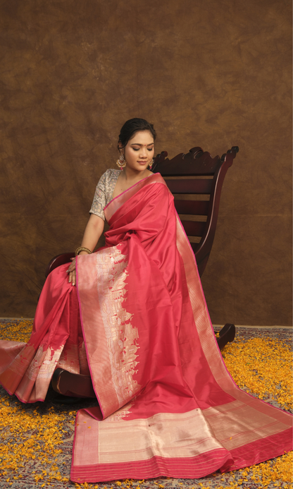 Banarasi Ghat Silk Saree Inspired by the Essence of Kashi