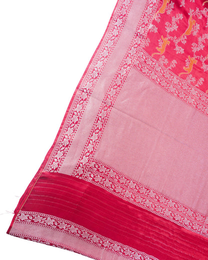 "WAAH BANARAS 016" Banarasi Masaru Silk Saree With Tested Zari and Twisted Yarn