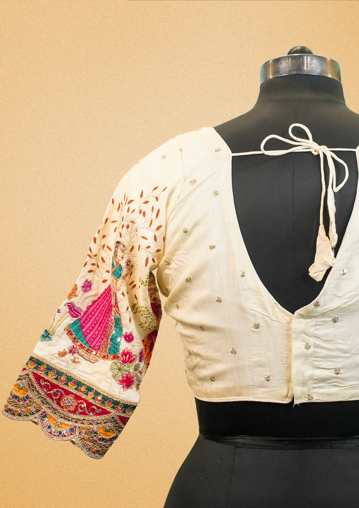 "RDM BL 014C" Banarasi Elegant Ivory Blouse with Embroidered Sleeves & Zari Work