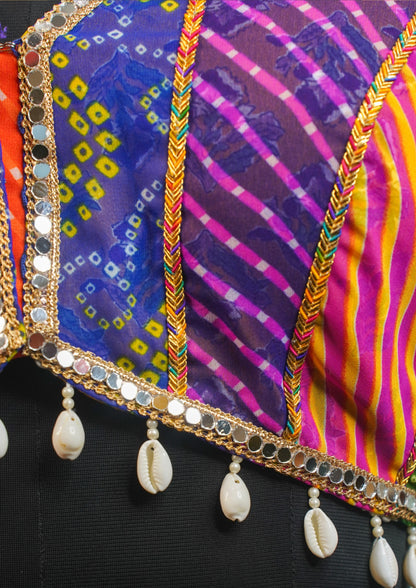 "RDM BL 022" Banarasi Traditional Blouse With Cowrie Shell Border