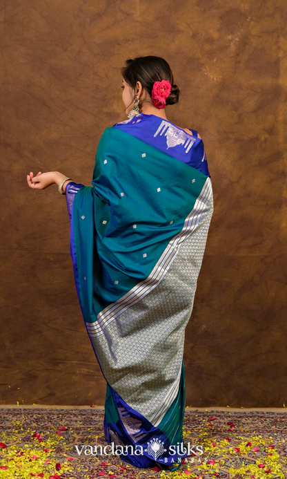 Unique Ajooba Banarasi Soft Silk Saree: Inspired by the Taj