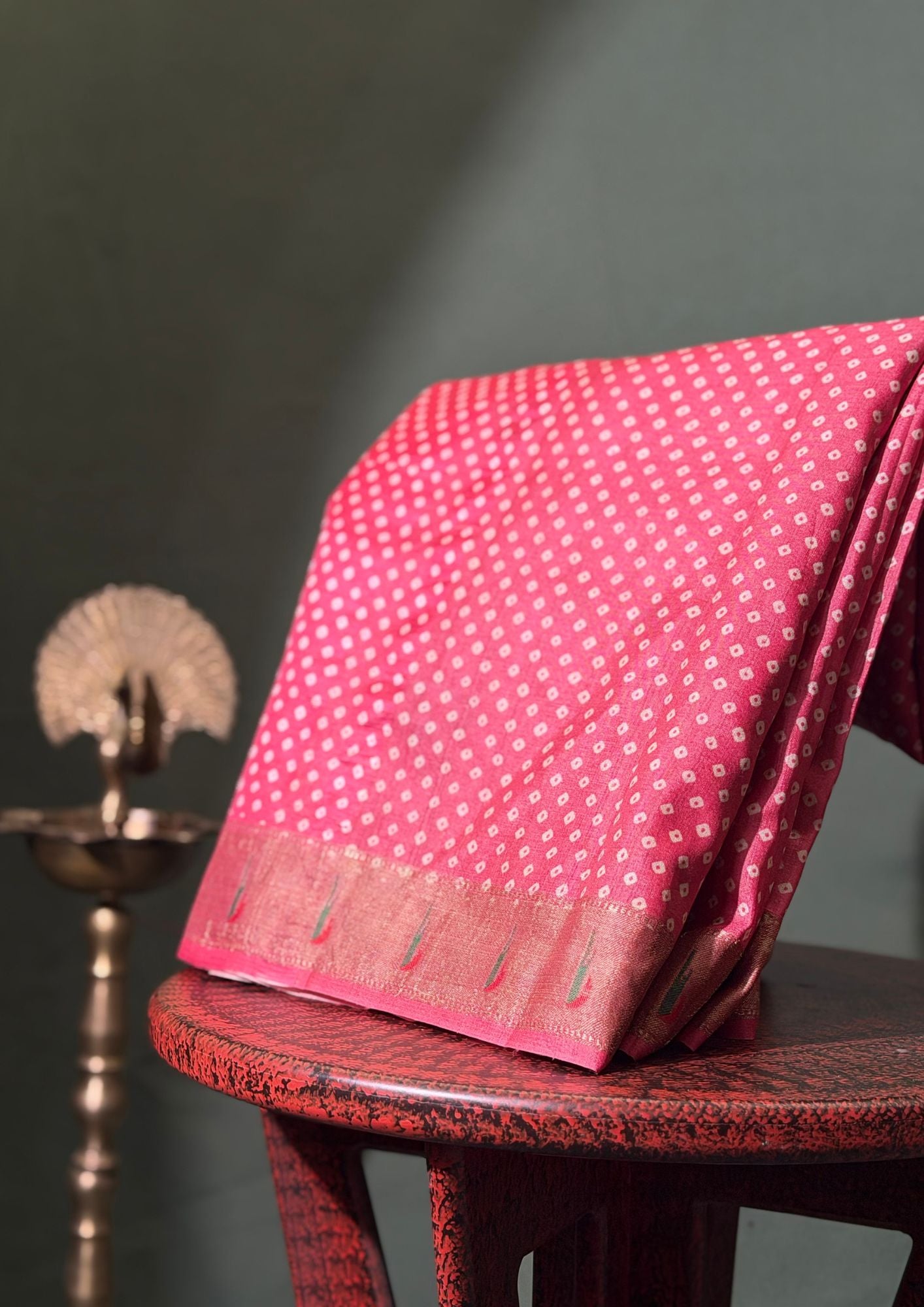 "Founder Choice 023" Banarasi Radiant Rani Pink Paithani Pure Silk Saree With Bandhani Design