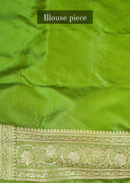 "WAAH BANARAS 093" Banarasi Elegance Satin Silk Saree