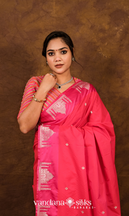 Unique Ajooba Banarasi Soft Silk Saree: Inspired by the Taj