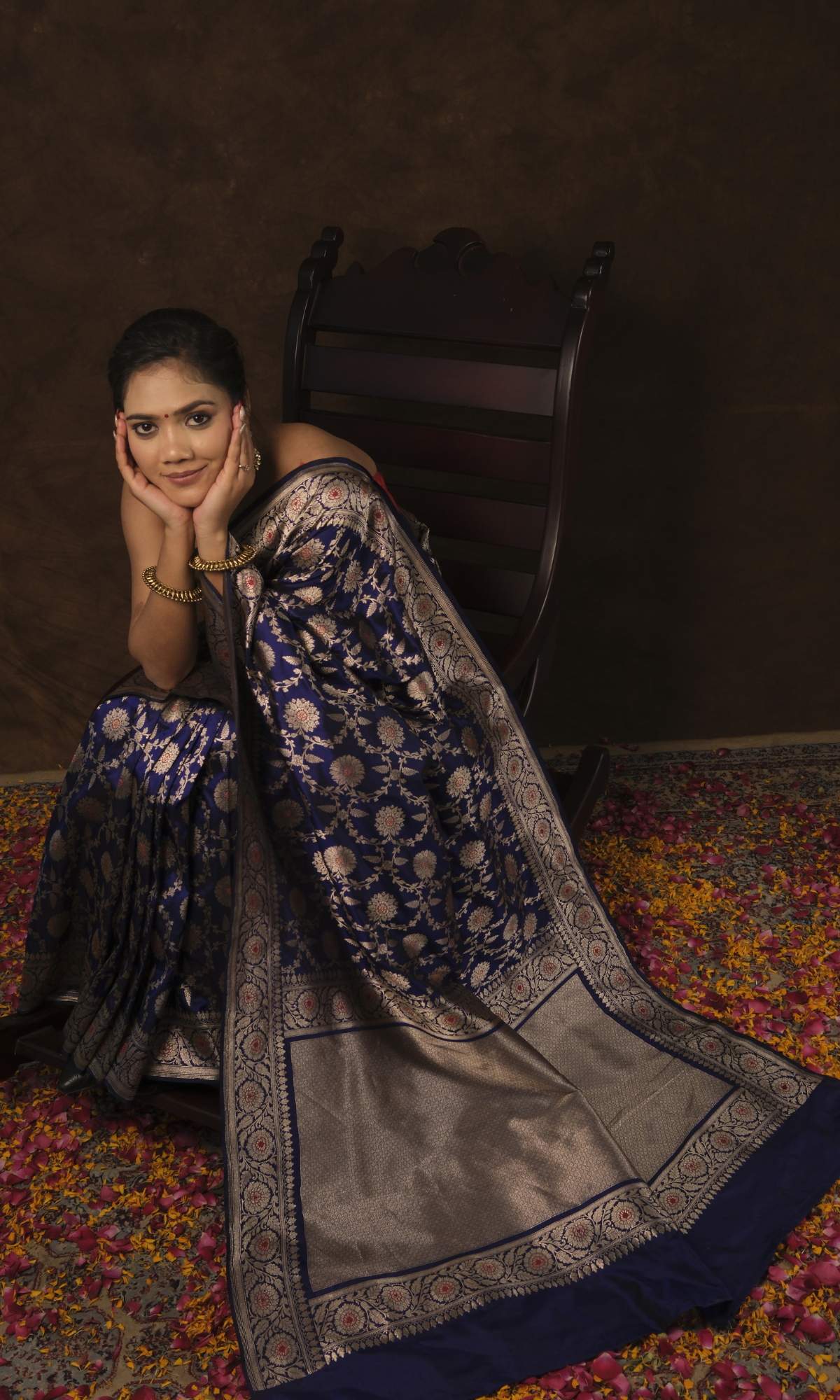 Navya: Traditional Banarasi Saree with Exquisite Mughal Motif Border