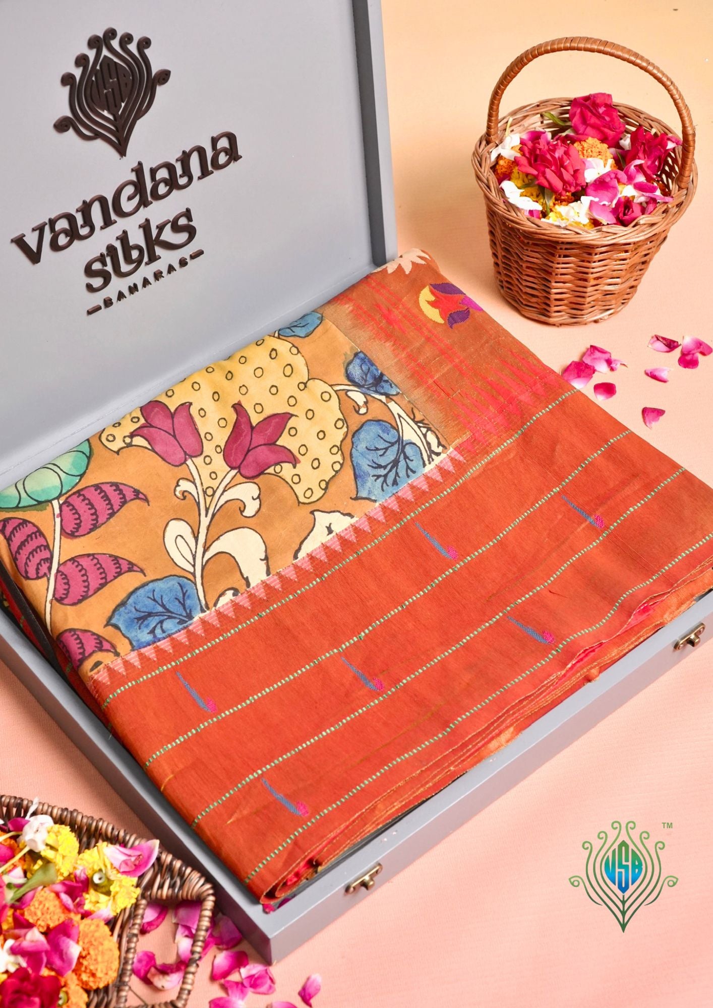 Founder Choice 076: Earthy Base Pure Silk Kalamkari Vegetable Dye Saree with Paithani Border &amp; Pallu