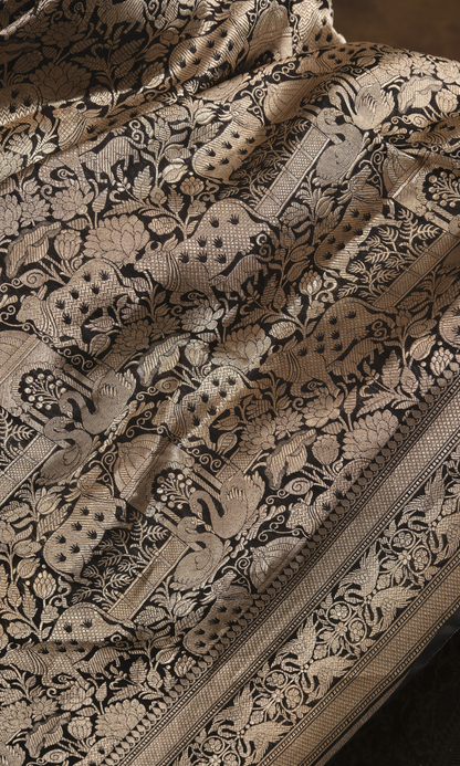 Pichwai Pure Banarasi Handloom Silk Brocade Saree: A Masterpiece of Jamewar Technique