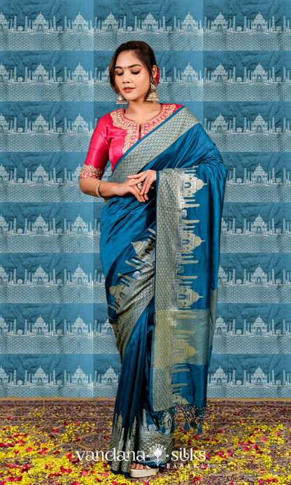 Wahh Taj Banarasi Soft Silk Saree: Symbol of Love