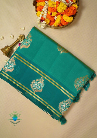 UTSAV BANARAS 499: Rama Green Banarasi Soft Silk Meenakari Zari Saree