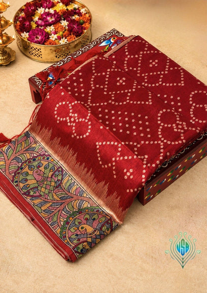 UTSAV BANARAS 406: Crimson Red Saree with Chunari Buti Weave &amp; Kalamkari Printed Pallu