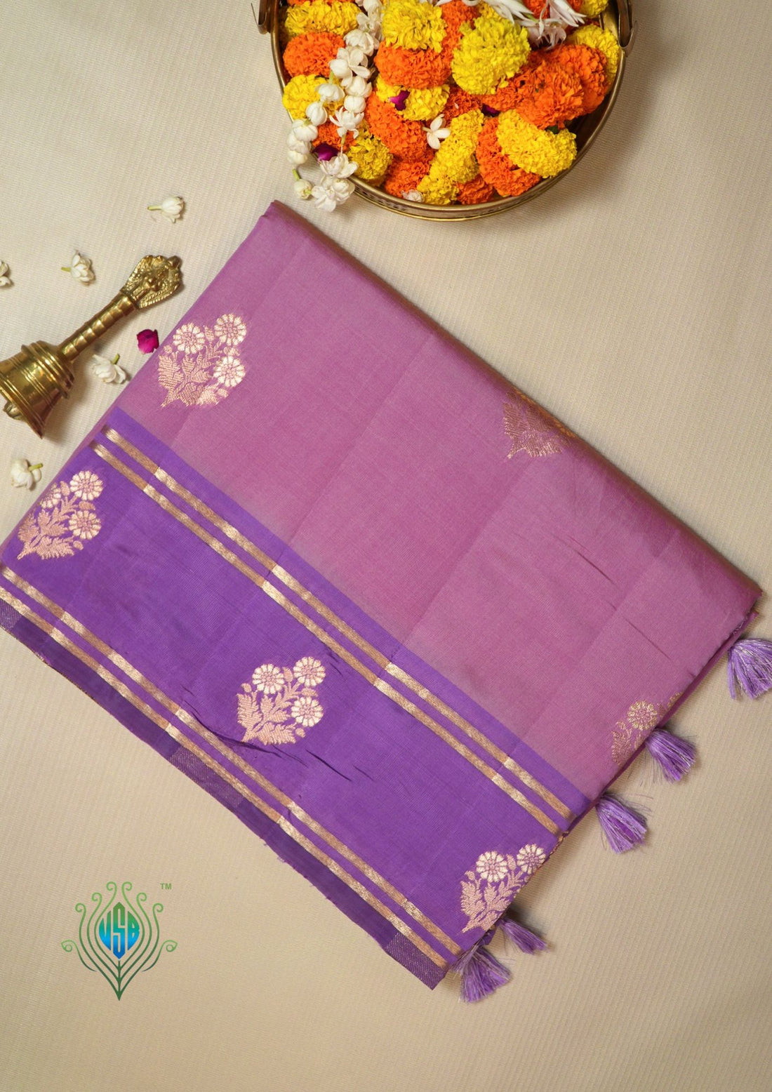 UTSAV BANARAS 498: Move Purple Tone Banarasi Soft Silk Meenakari Zari Saree