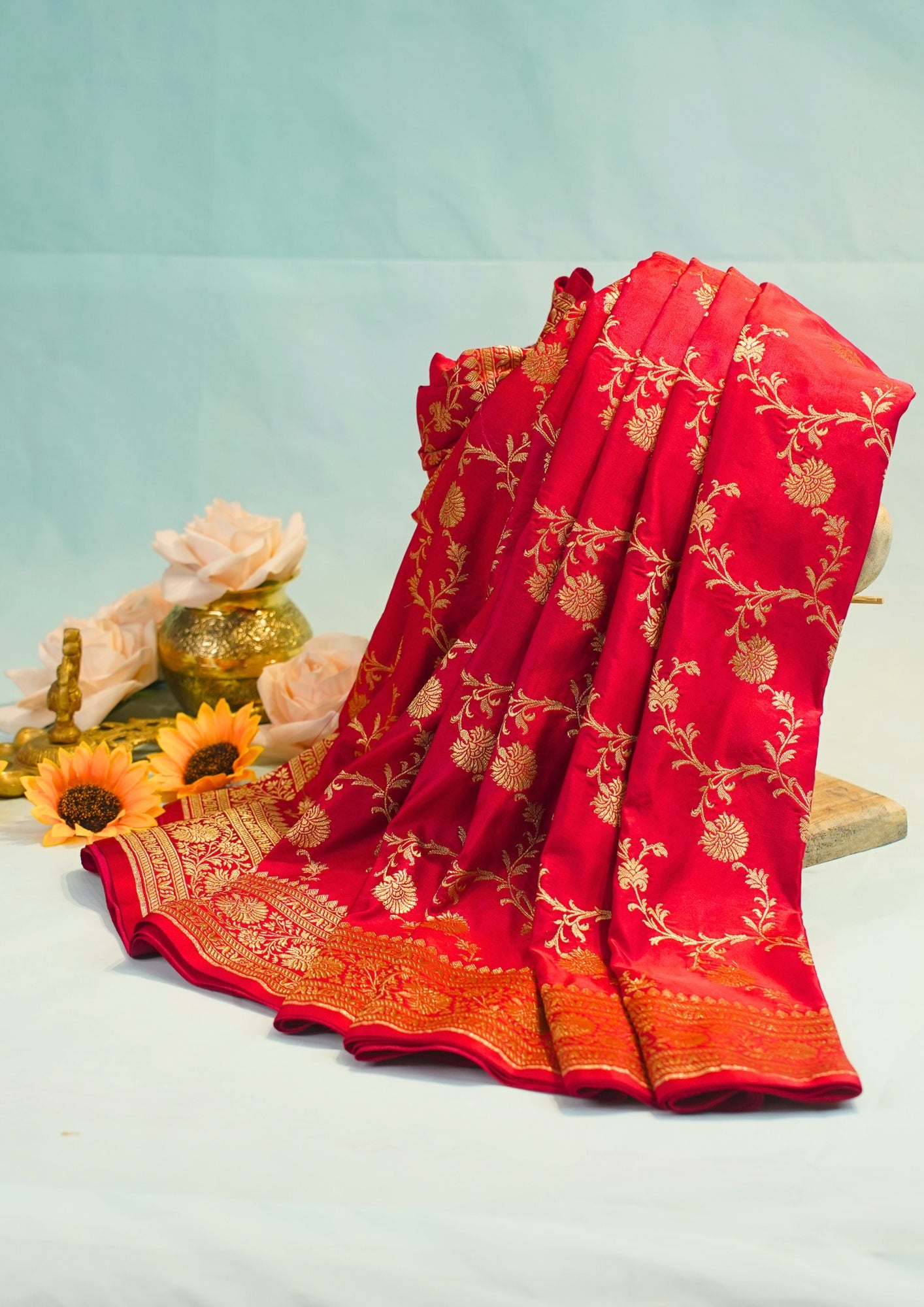 "Waah Banaras 065" Banarasi Satan Silk Saree With Golden Zari Floral Weaving & Rich Border