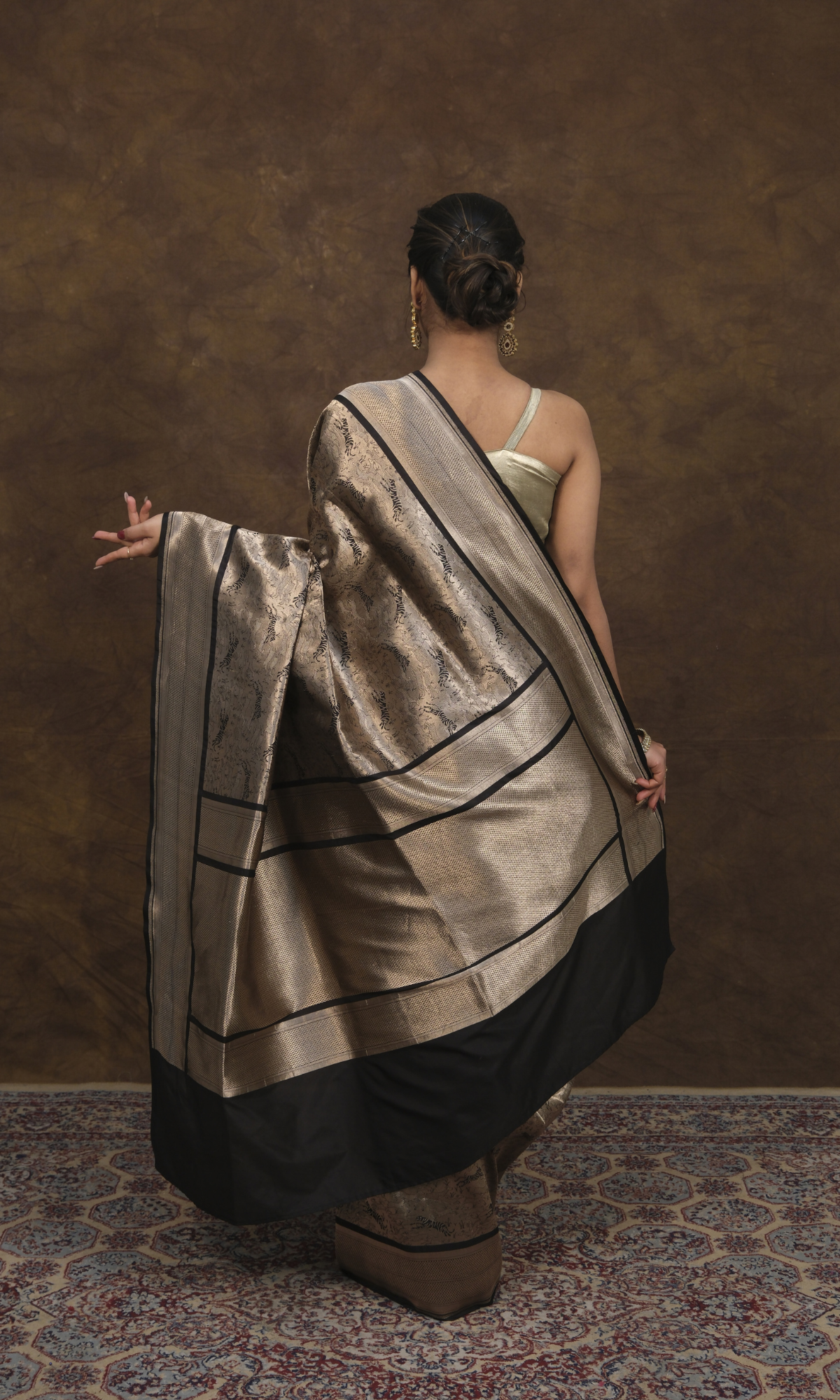 VIRASAT 163: Royal Bengal Tiger Design Saree for Power &amp; Grace