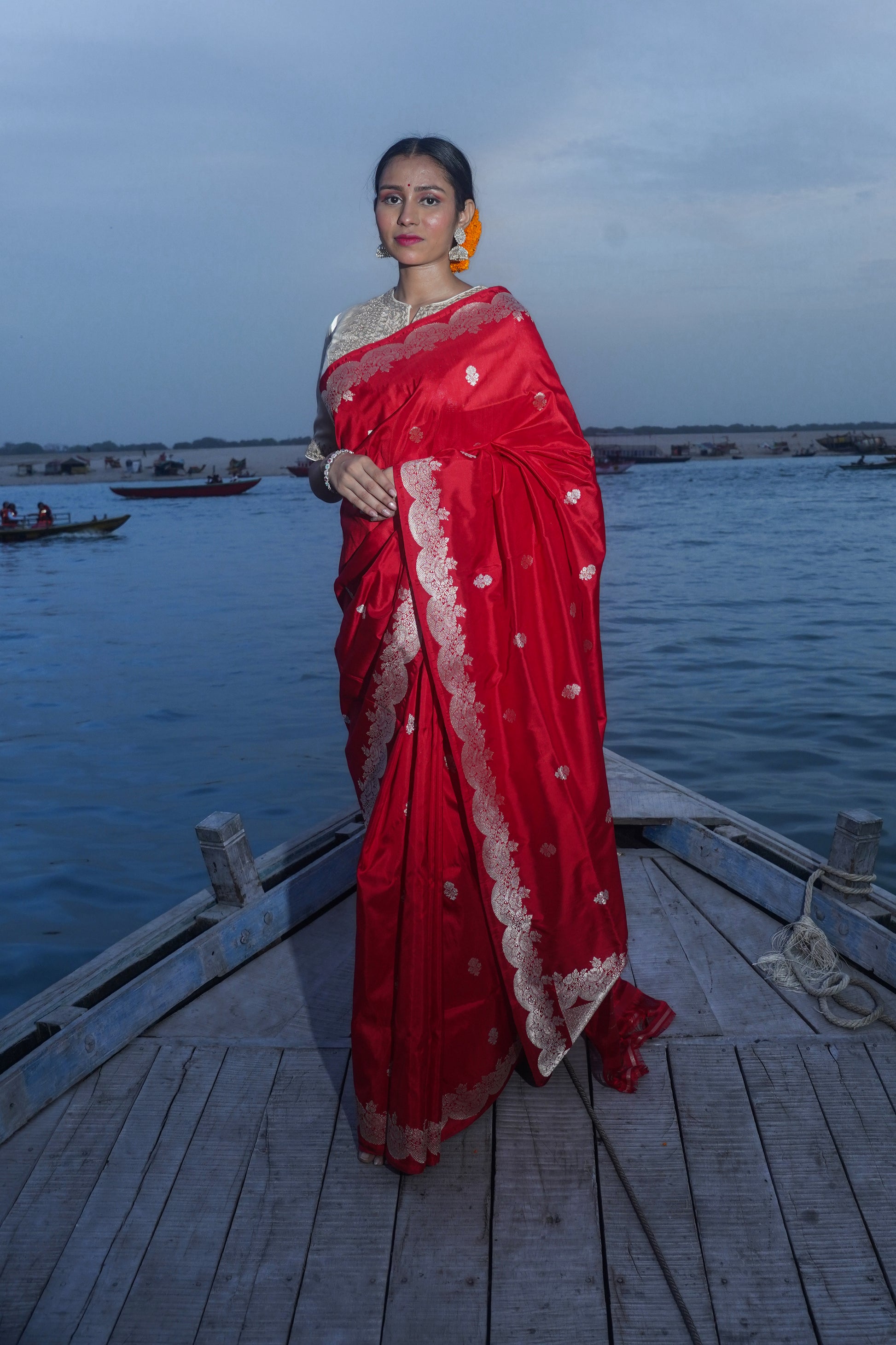 Red Pure Katan Silk Handloom Banarasi Kadwa Saree