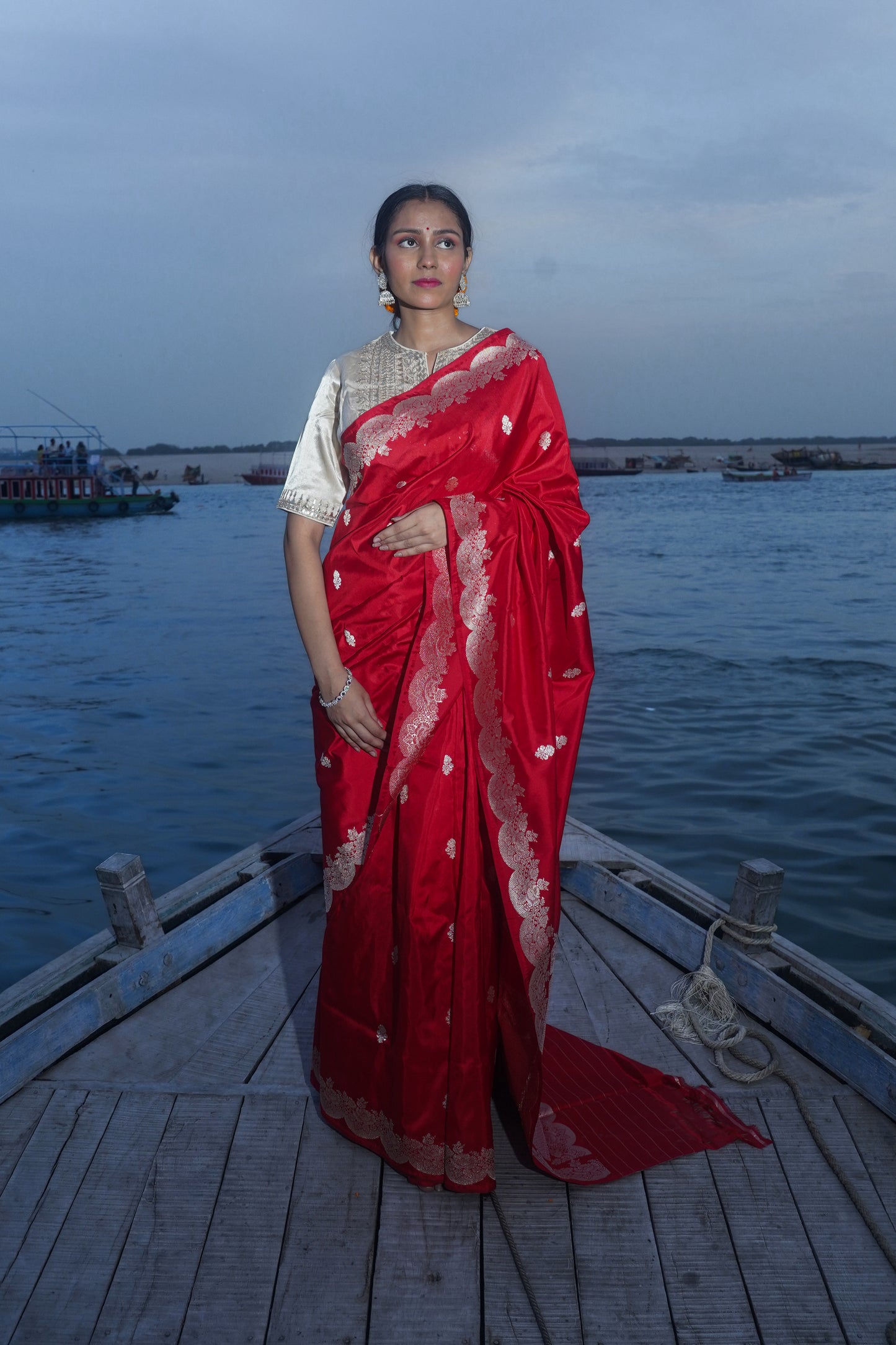 Red Pure Katan Silk Handloom Banarasi Kadwa Saree