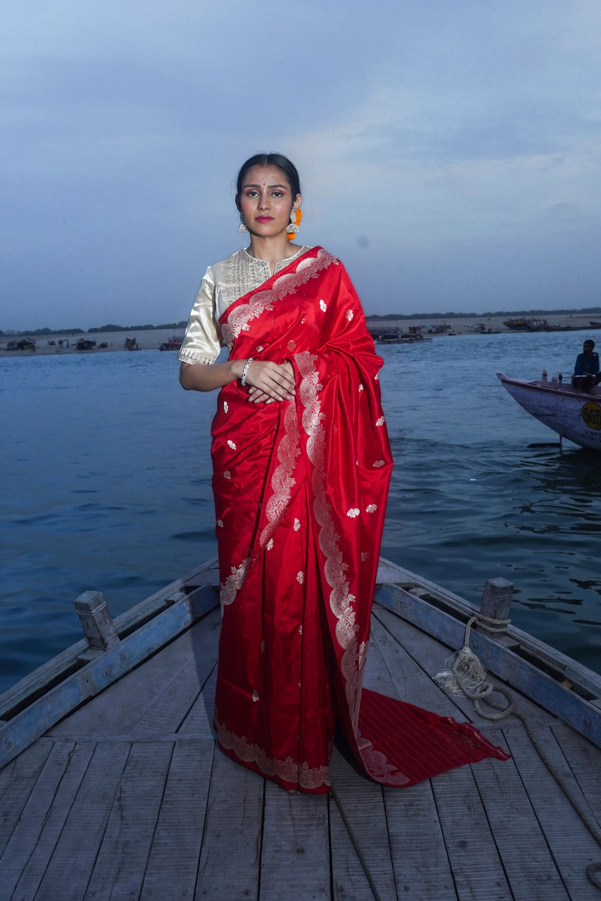 Red Pure Katan Silk Handloom Banarasi Kadwa Saree