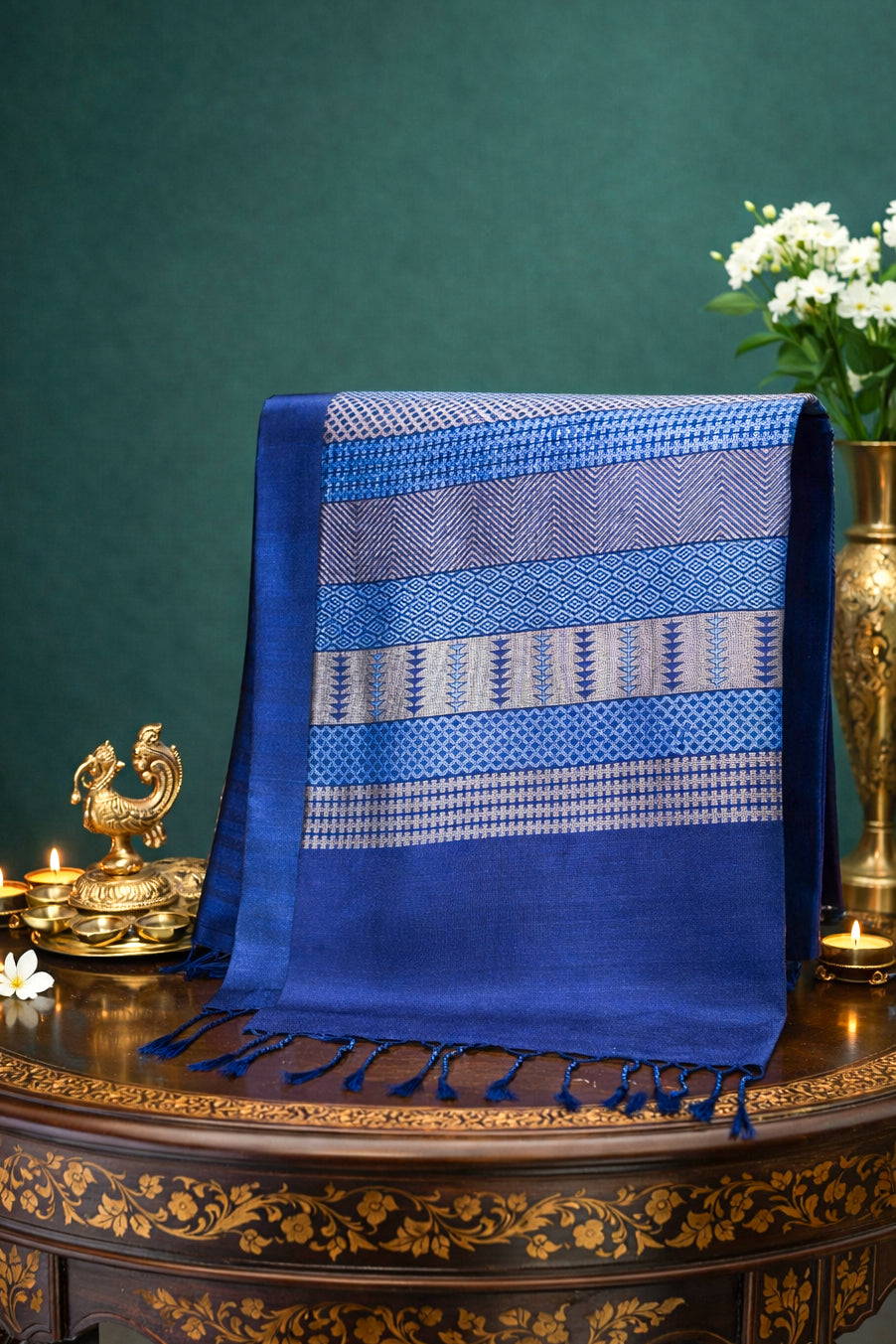 UTSAV BANARAS 212: Rich Deep Blue Banarasi Raw Silk Saree with All-Over Buti &amp; Zari-Thread Woven Palla
