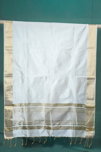 UTSAV BANARAS 256: Classic White Banarasi Raw Silk Saree with Zari Woven Palla