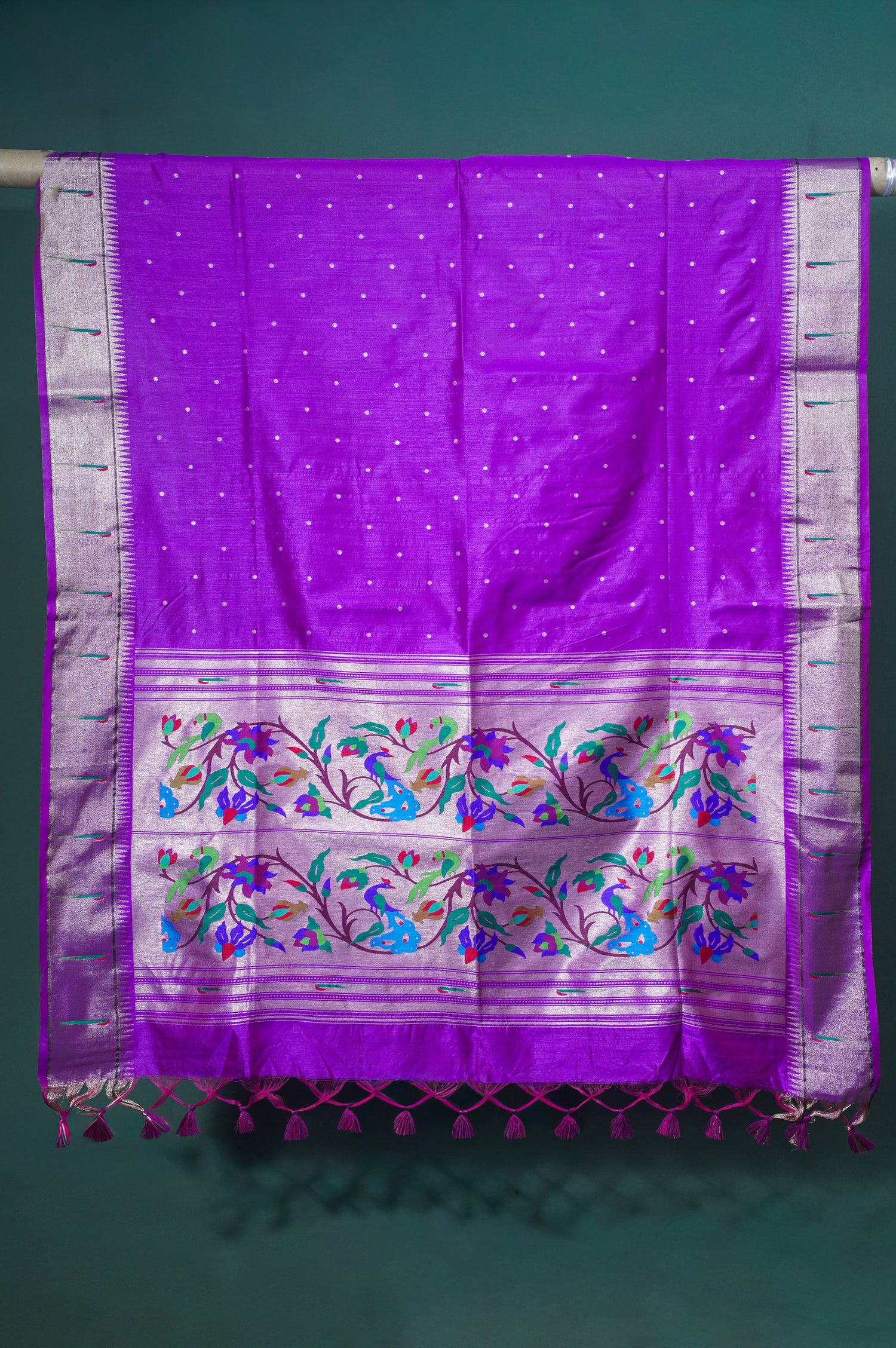 "UTSAV BANARAS 253" Banarasi Peacock Magenta Paithani Silk Saree