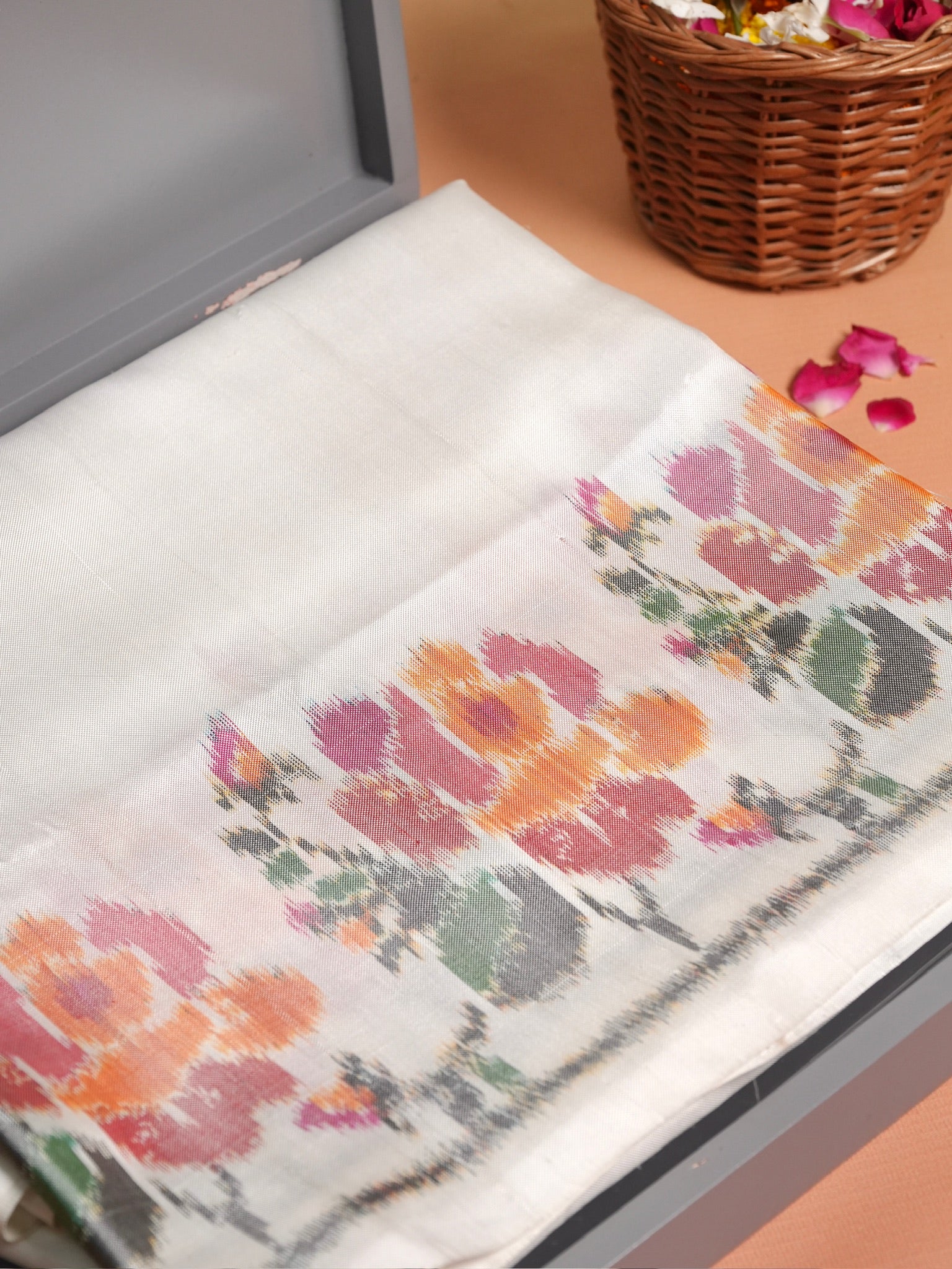 Founder Choice 074: Pure Katan Patola Ikkat Handloom Silk Saree in Pearl White
