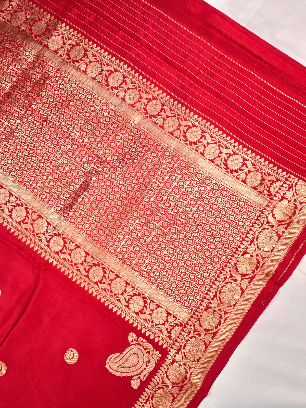 VIRASAT 166:  Pure Fine Handloom Silk Gold Zari Chand Buta Saree – Chatak Red