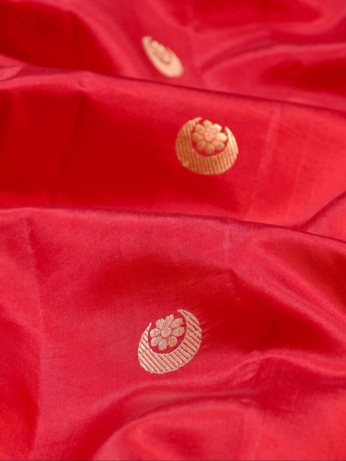 VIRASAT 166:  Pure Fine Handloom Silk Gold Zari Chand Buta Saree – Chatak Red