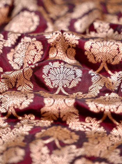 VIRASAT 203A: Pure Handloom Royal Red Silk Saree – A Celebrity Choice