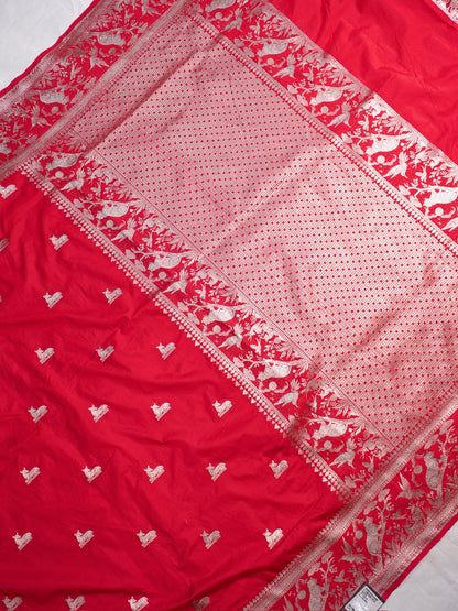 Waah Banaras 180B: Rich Red Semi Katan Silk Saree With Beautiful Bird Border