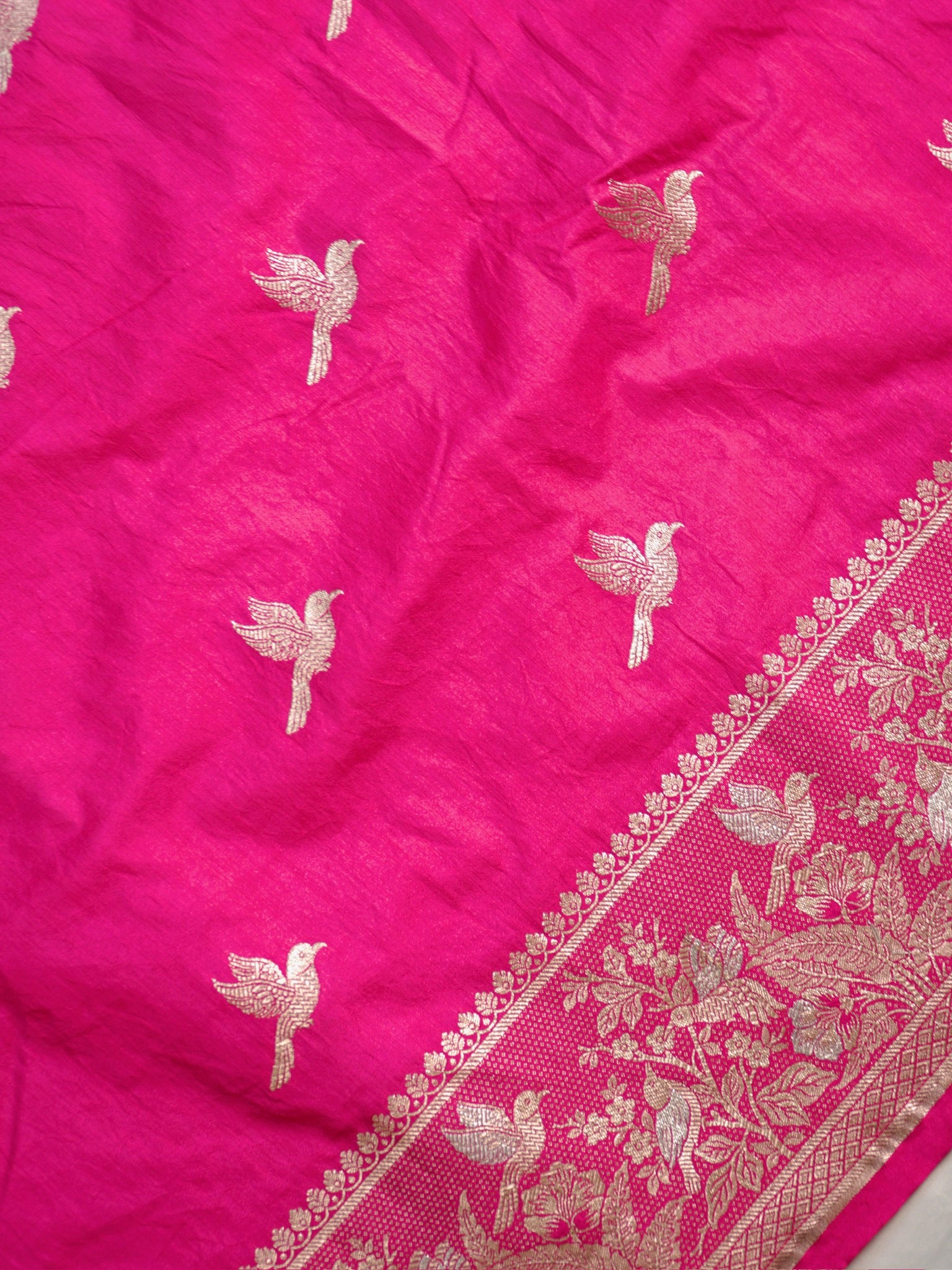Waah Banaras 182B: Fuchsia Pink Semi Katan Silk Saree With Beautiful Bird Border