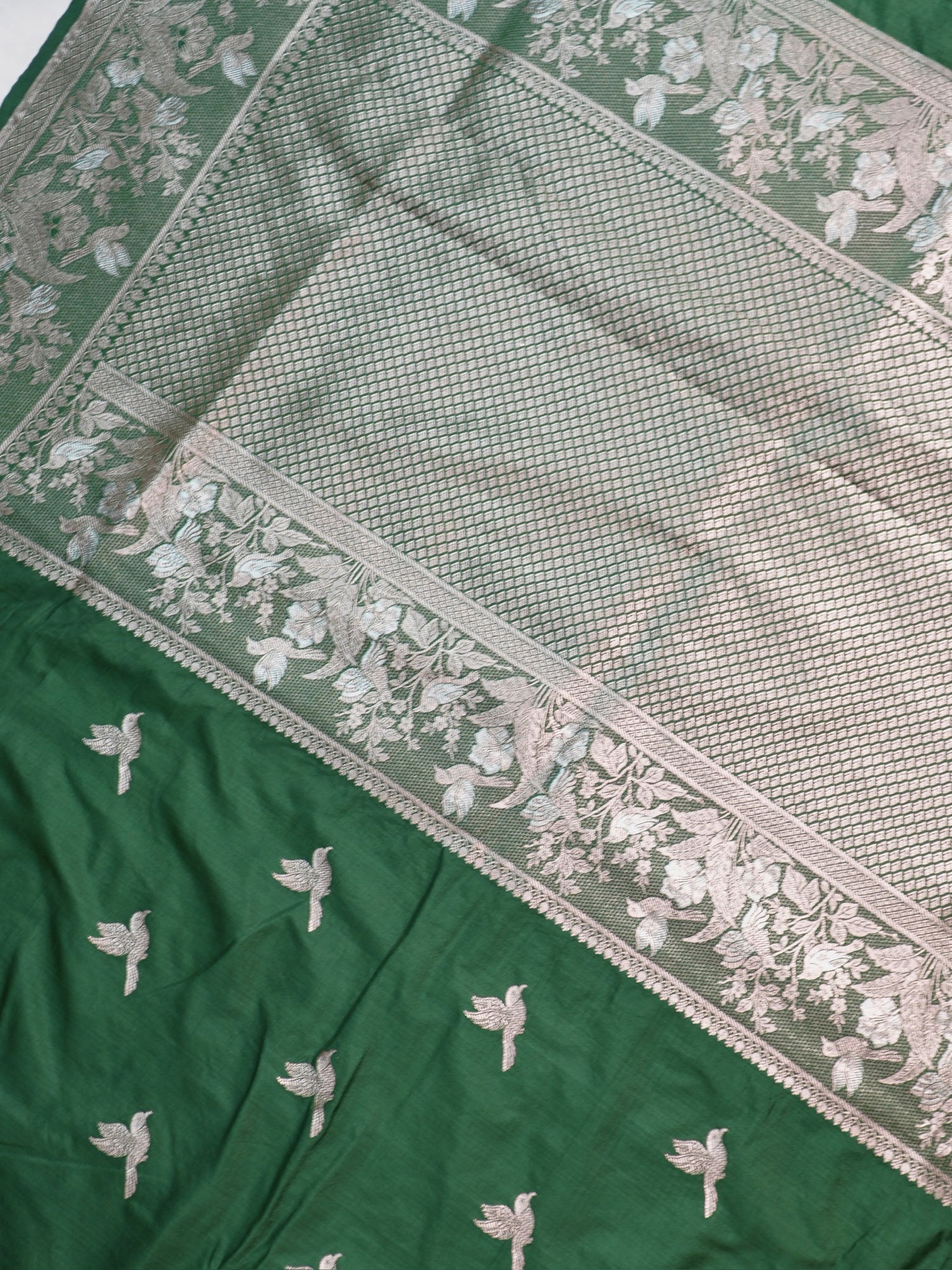 Waah Banaras 182C: Rifle green Semi Katan Silk Saree With Beautiful Bird Border