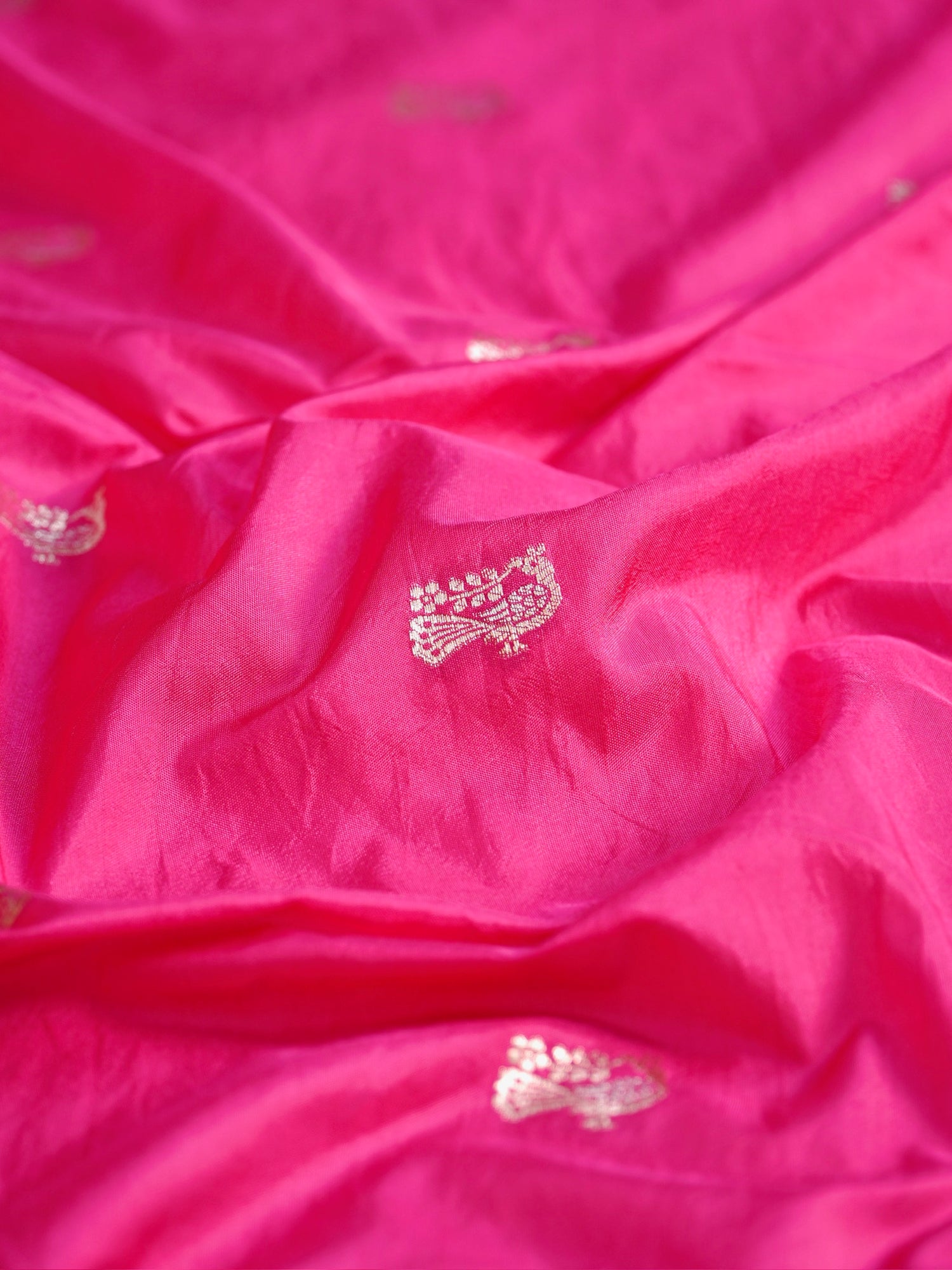 Waah Banaras 181C: Regal Rani Pink Semi Katan Silk Saree With Beautiful Bird Border