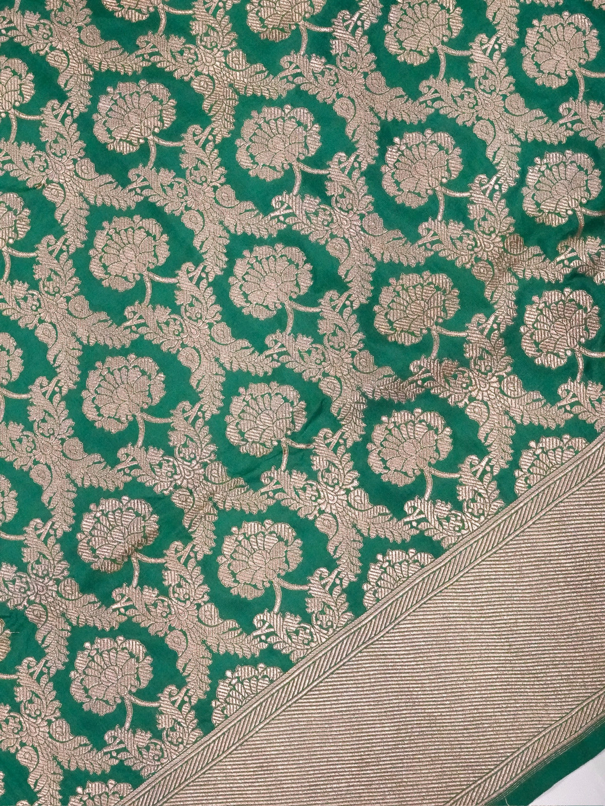 VIRASAT 203: Pure Handloom Rama Green Silk Saree – A Celebrity Choice