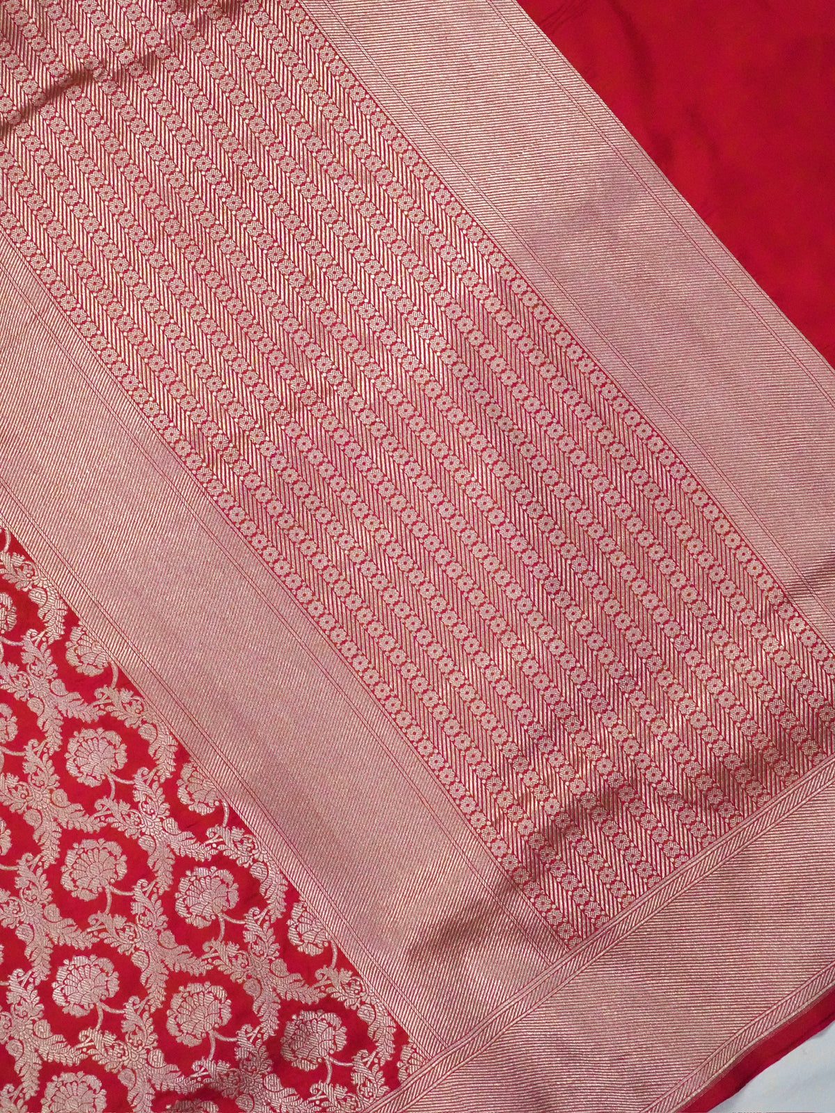 VIRASAT 203B: Pure Handloom Royal Red Silk Saree – A Celebrity Choice