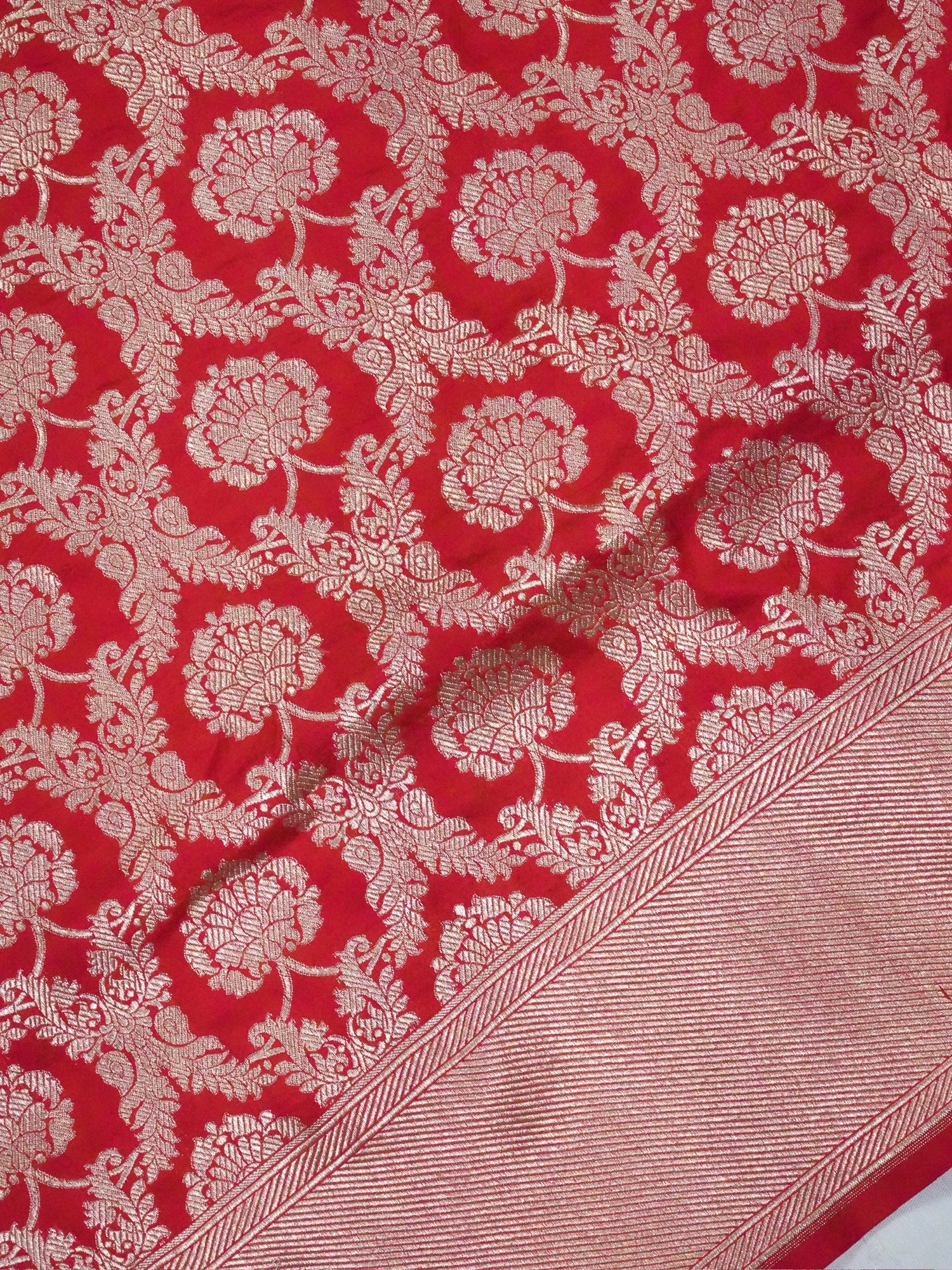 VIRASAT 203B: Pure Handloom Royal Red Silk Saree – A Celebrity Choice