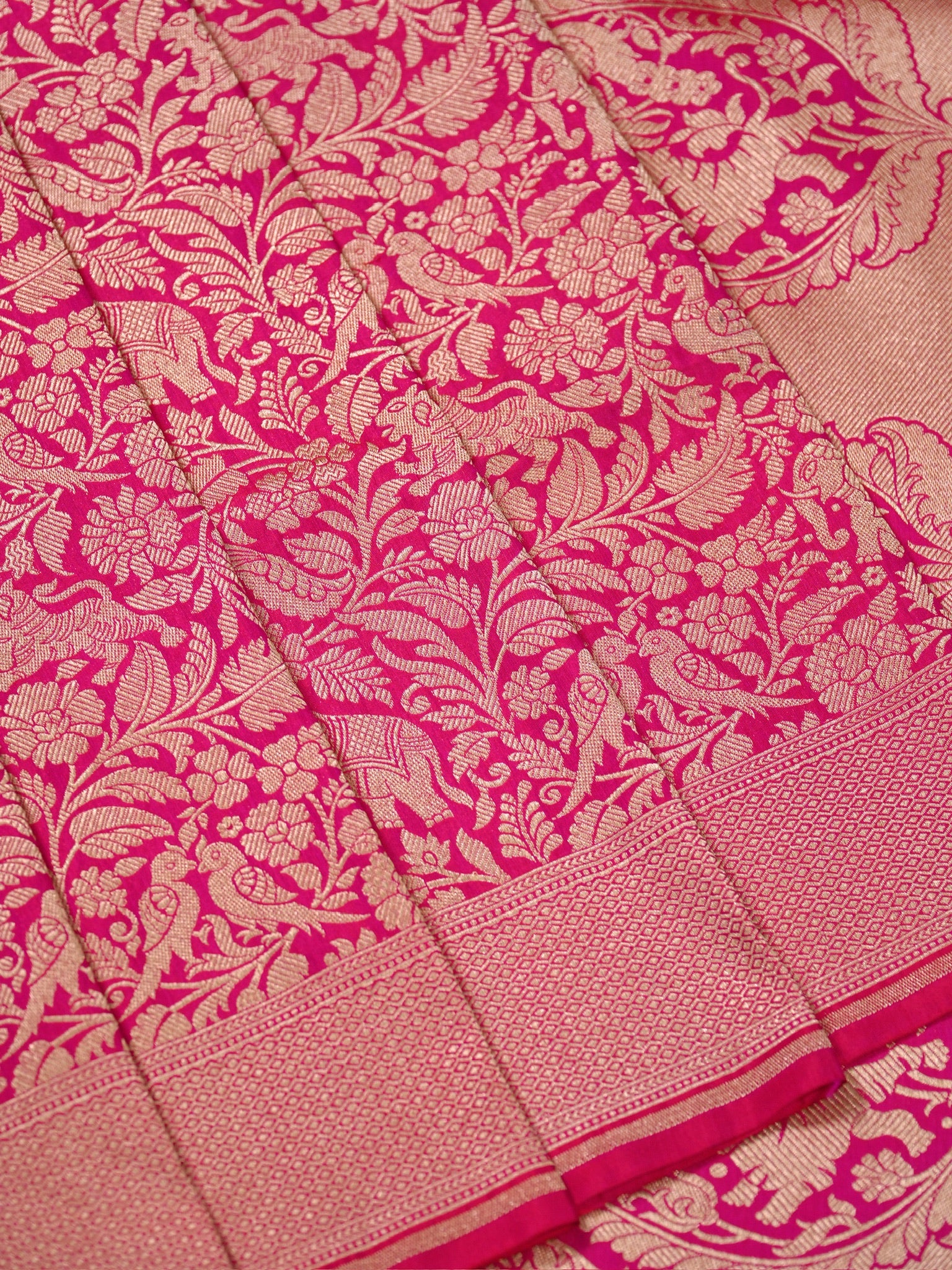 VIRASAT 431: Gajari Pink Pure Handloom Katan Silk Saree with Kadwa Zari Allover Buta &amp; Grand Banarasi Border