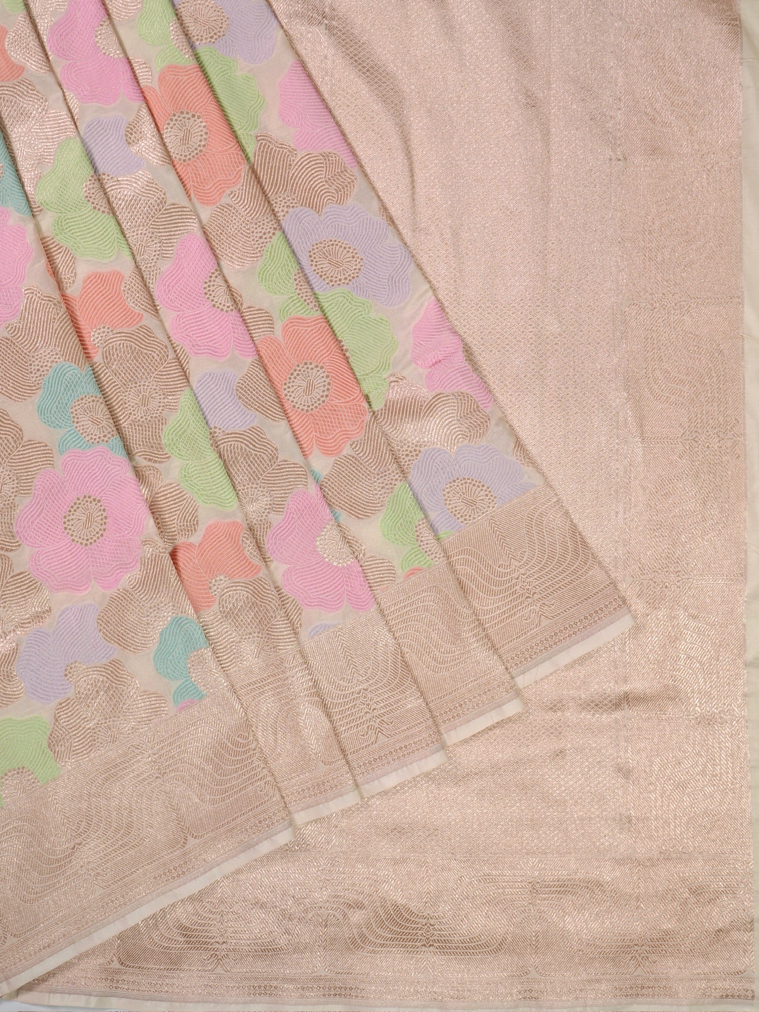 VIRASAT 425B: Beautiful Creamy White Pure Handloom Rangkat Katan Silk Saree Floral Meenakari With Silk Mark Certified