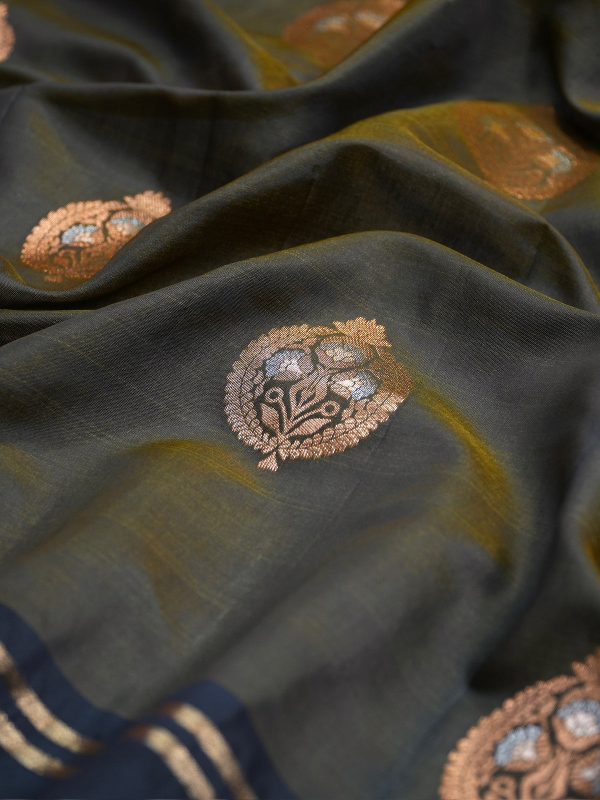 UTSAV BANARAS 497: Olive Green Banarasi Soft Silk Meenakari Zari Saree