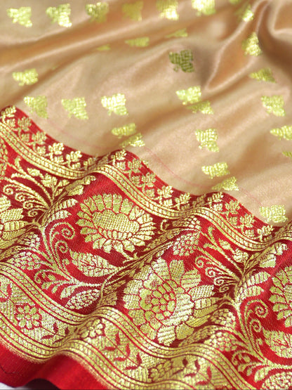 Waah Banaras173D: Royal Beige Satin Silk Banarasi Saree with Zig-Zag Buti &amp; Contrast Pallu