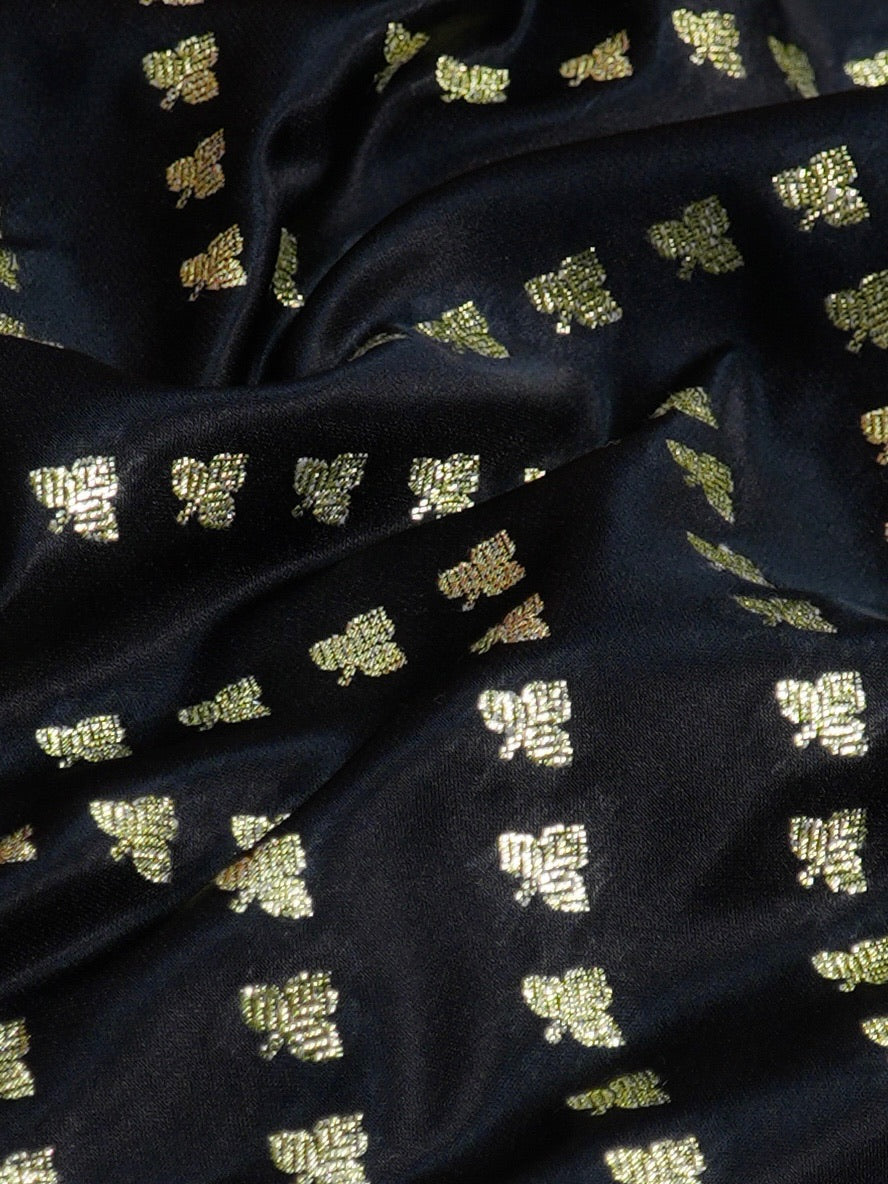Waah Banaras173C: Rich Black Satin Silk Banarasi Saree with Zig Zag Buti &amp; Contrast Pallu