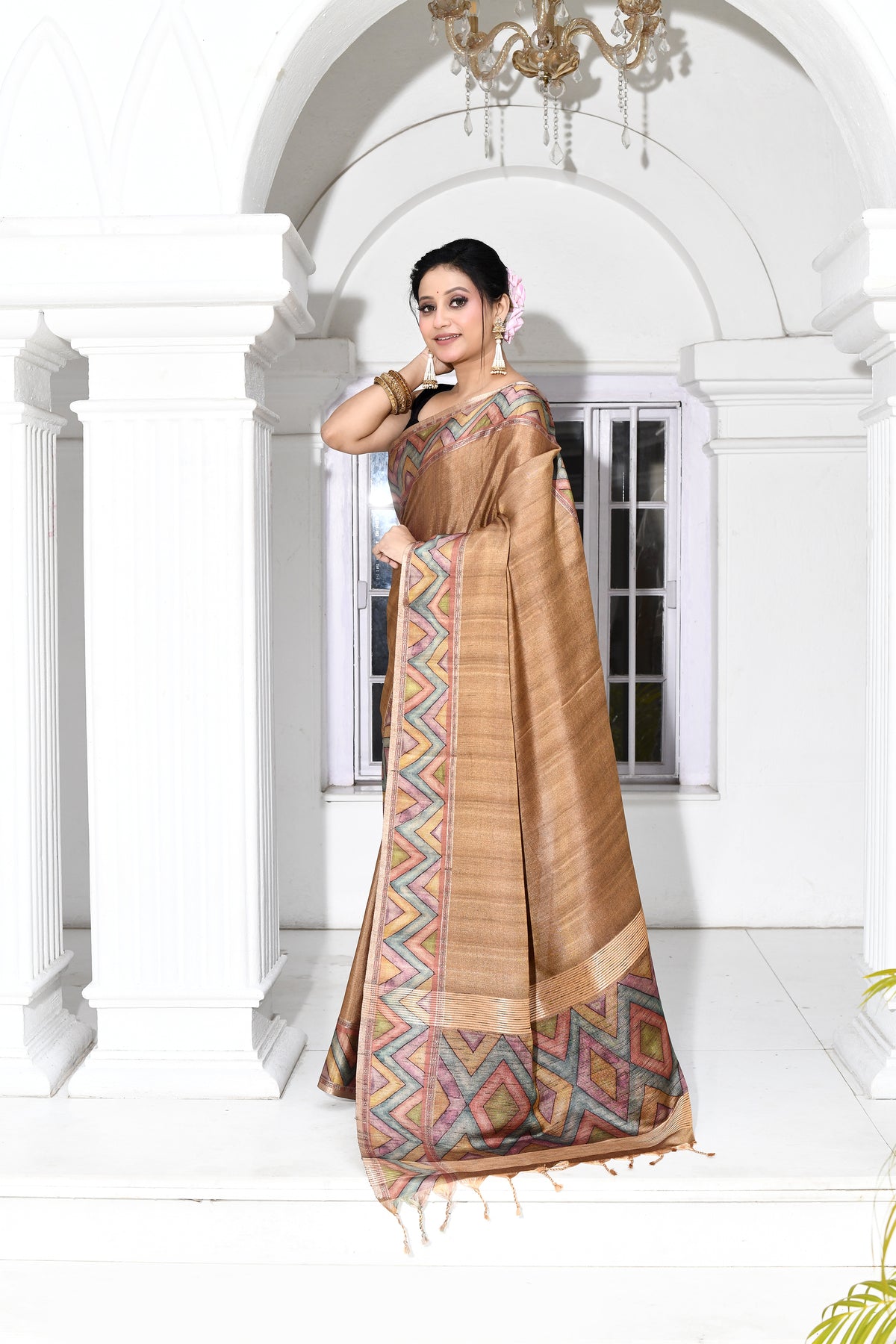 UTSAV BANARAS 555: Gold Beige Banarasi Soft Silk Saree with Multicolour Artistic Border &amp; Palla