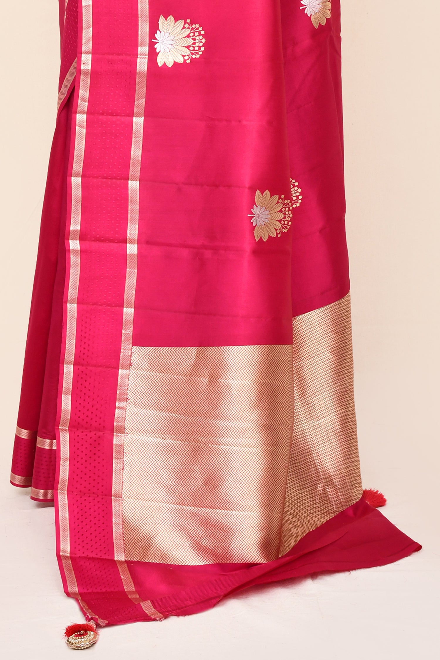 "SILK BANARAS 062" Pure Handloom Katan Silk Saree With Zari Buta