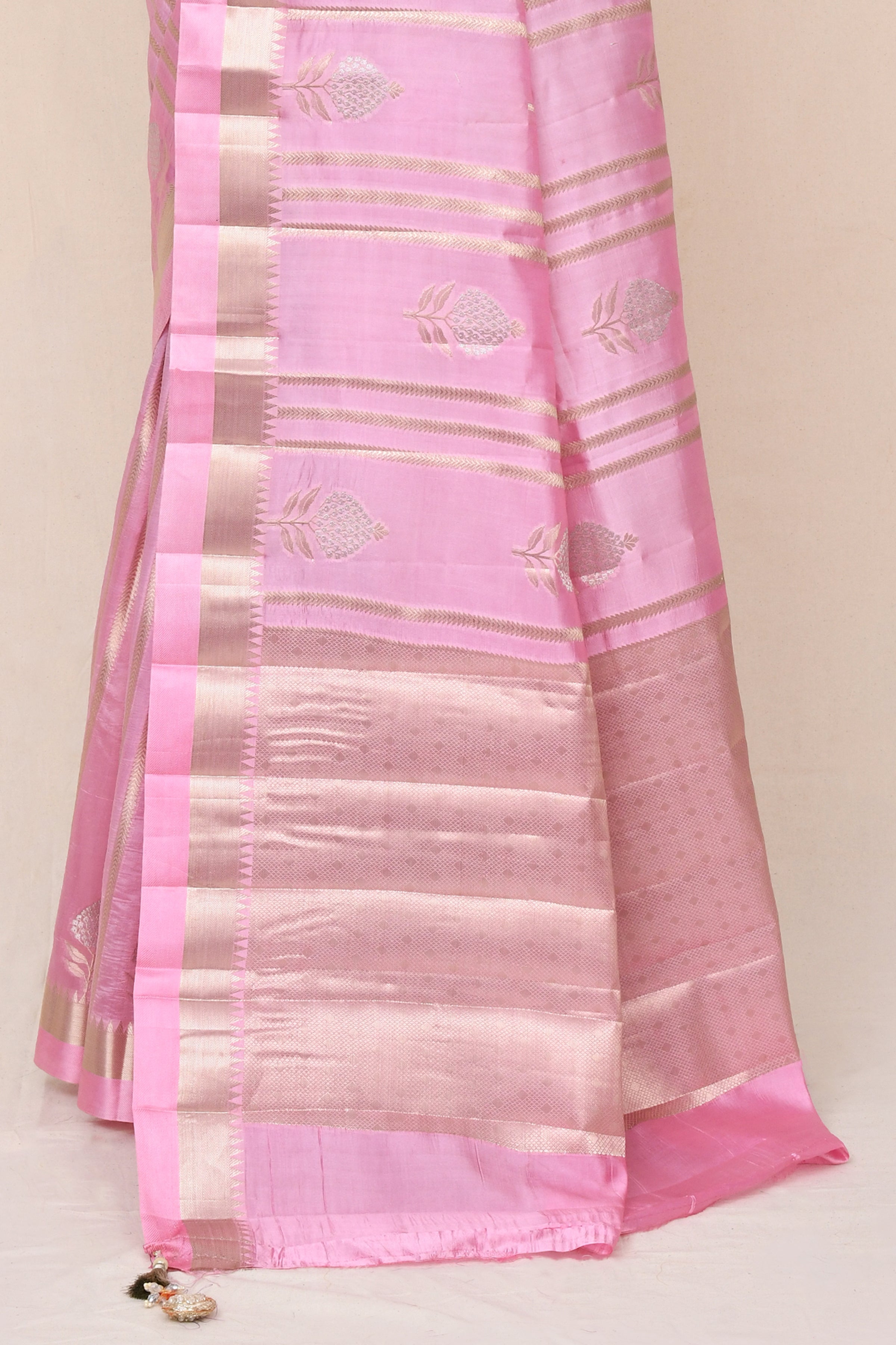"SILK BANARAS 073" Pure Silk Saree With Zari Work